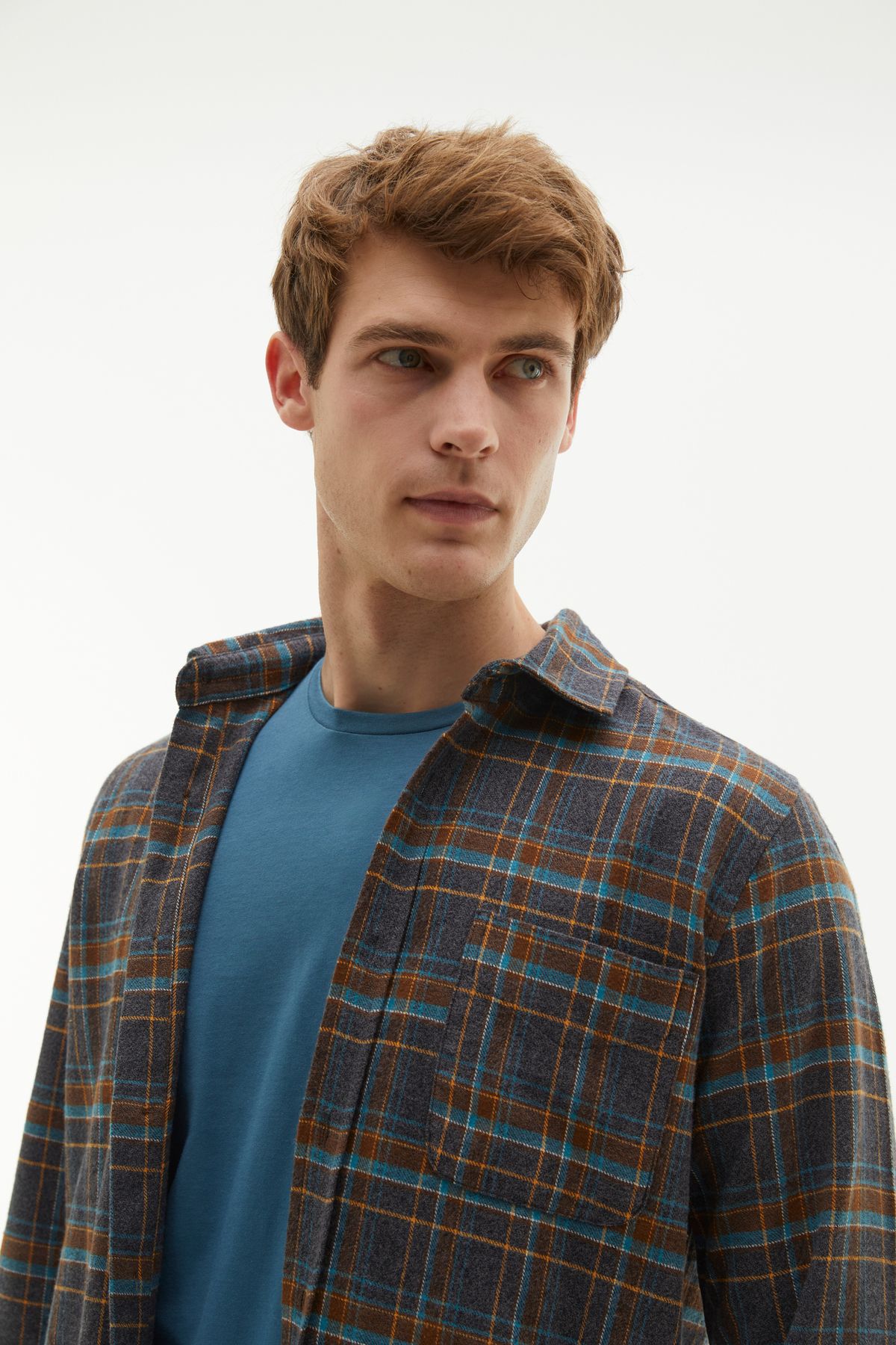 Mudo-Regular Fit Plaid Shirt with Long Sleeves 4