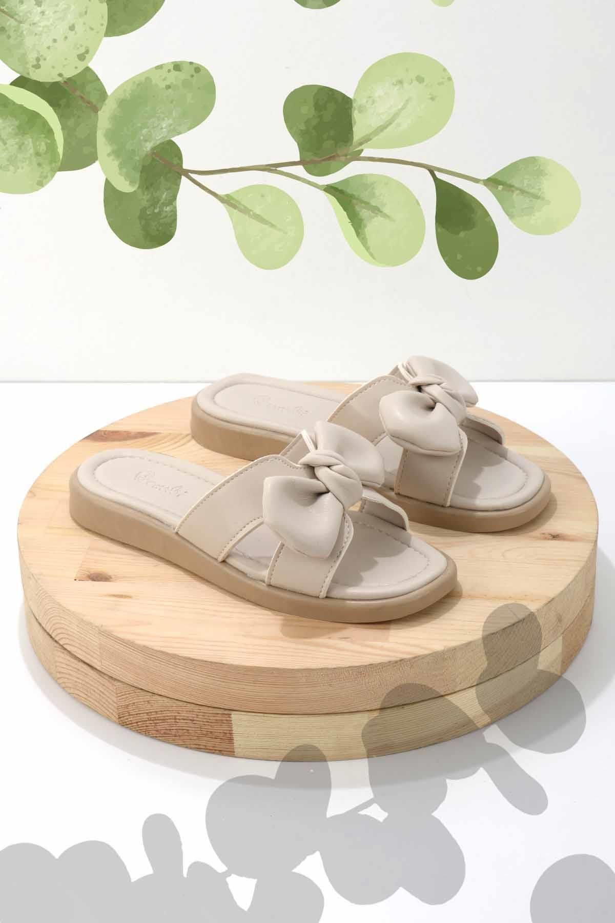دمپایی زنانه بژ K04875050809 Bambi