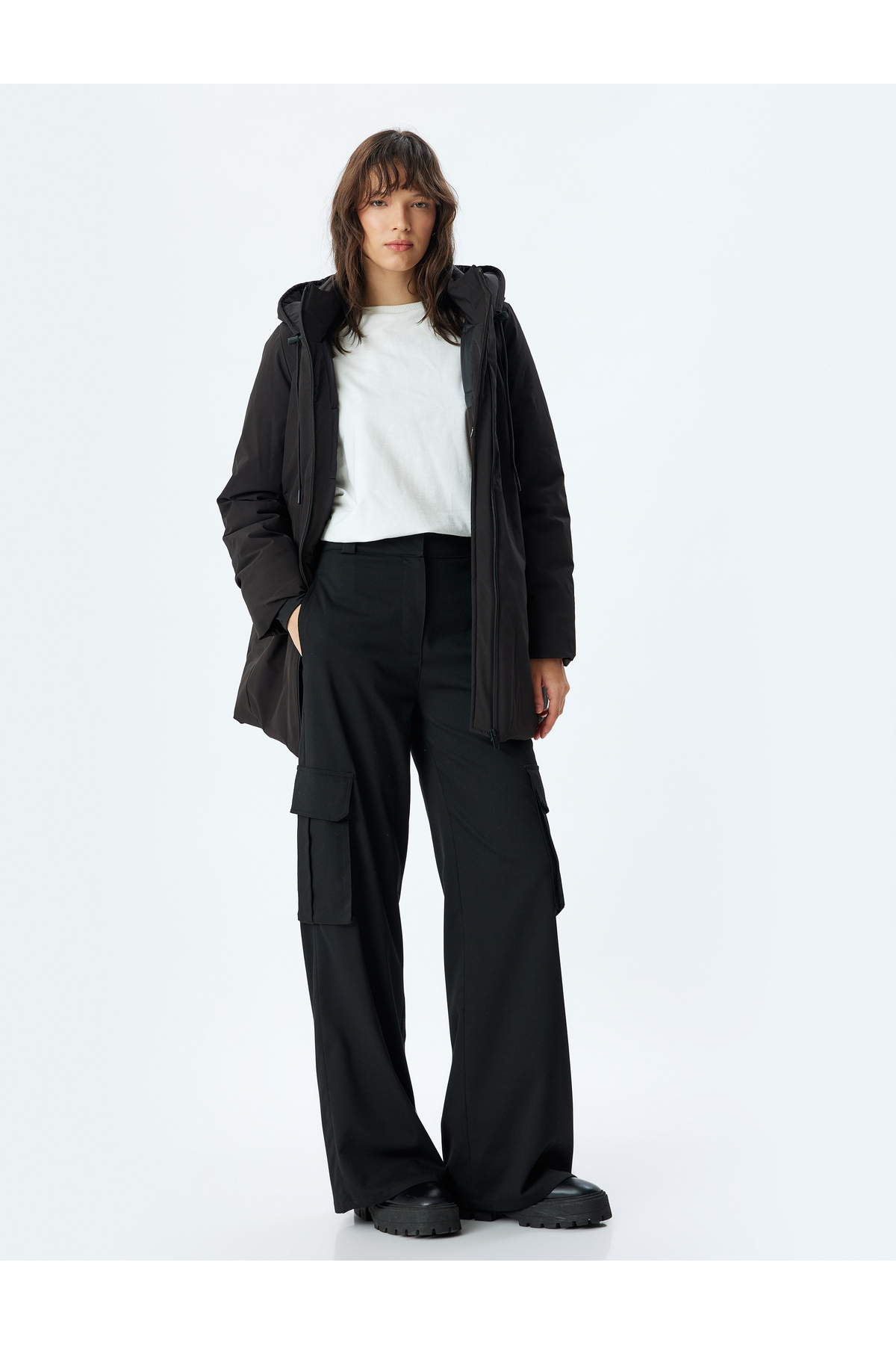 Koton  Kapşonlu Mont Su İtici Dik Yaka Fermuarlı Rüzgar Kapaklı Cepli - Görsel 2