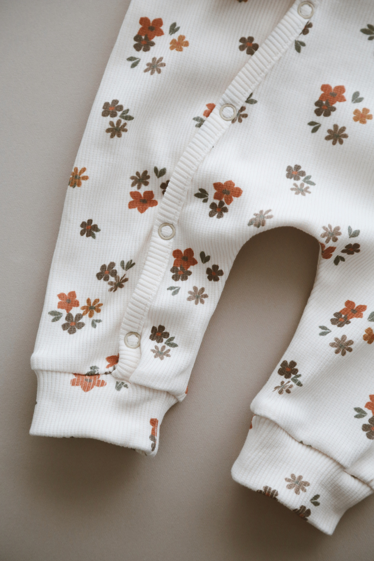 DoDo'S Baby Çiçek Desenli Organik Kaşkorse Bebek Tulum fotoğrafı 3 (önizleme)