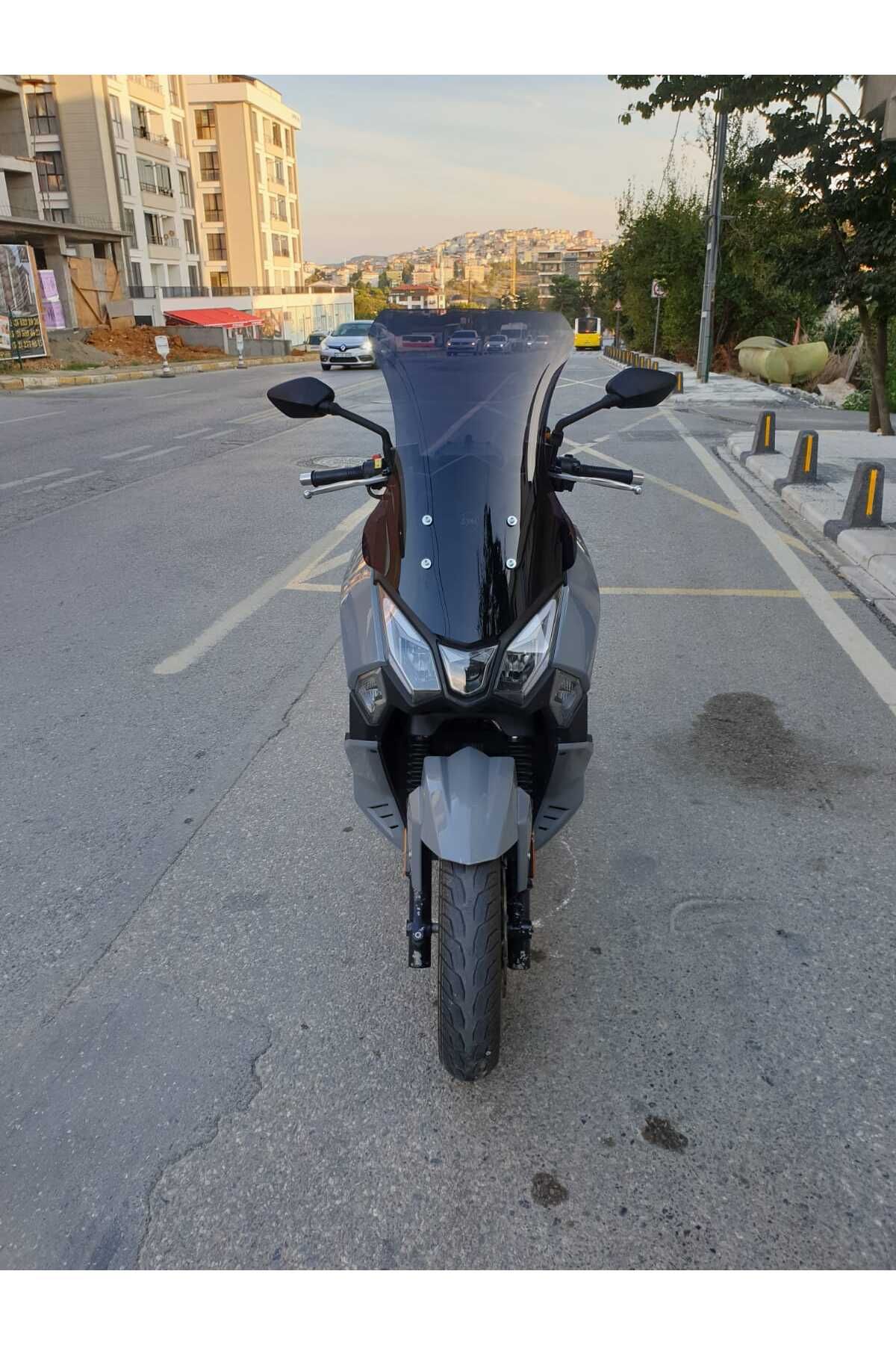 SYM Joyride 300 Siperlik Ön Cam 2023-2025 Model 65cm Siyah Renkli 4mm ORTA BOYLU CAM