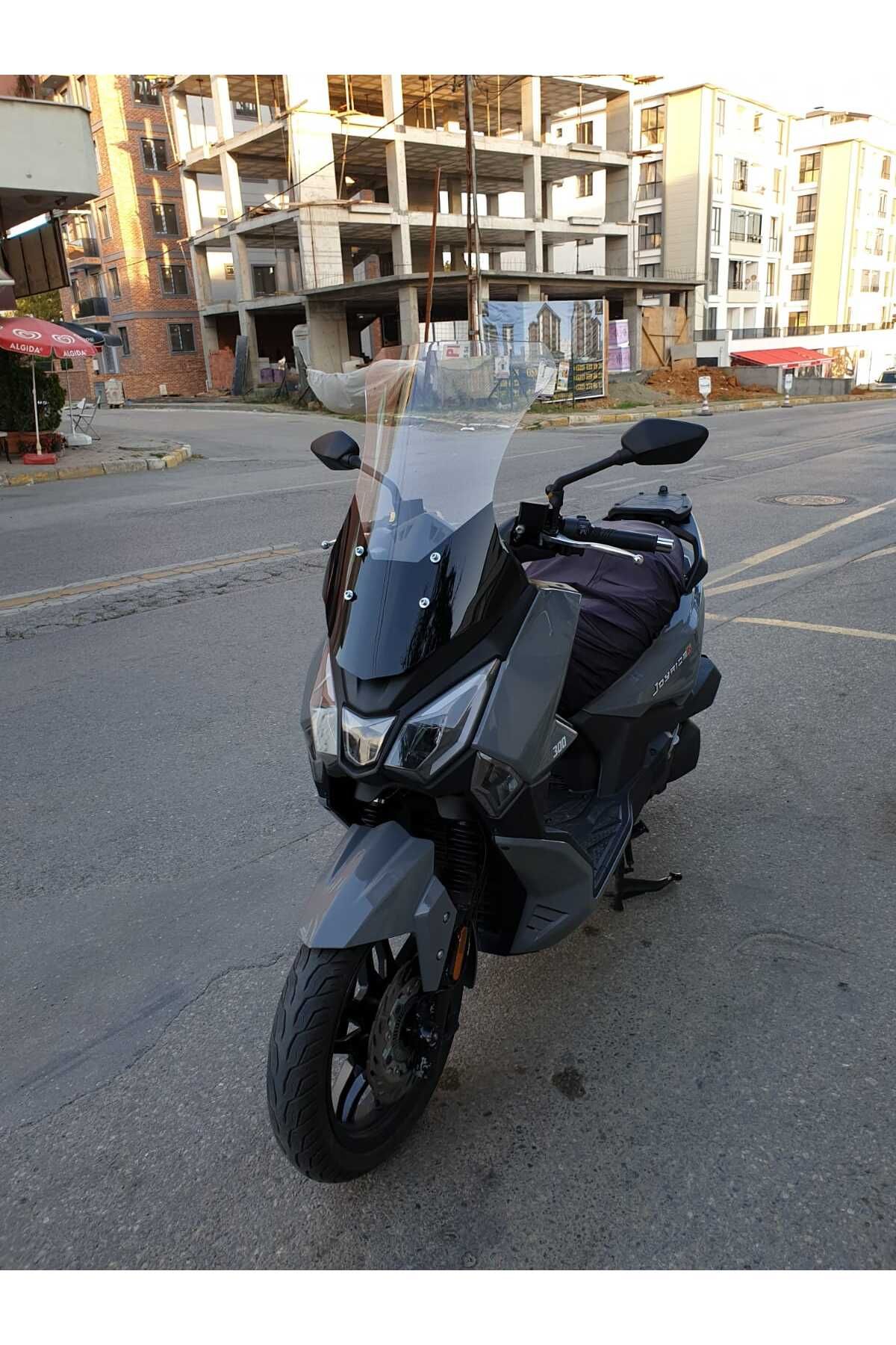 SYM Joyride 300 Siperlik Ön Cam 2023-2025 Model 65cm Şeffaf Renkli 4mm ORTA BOYLU CAM