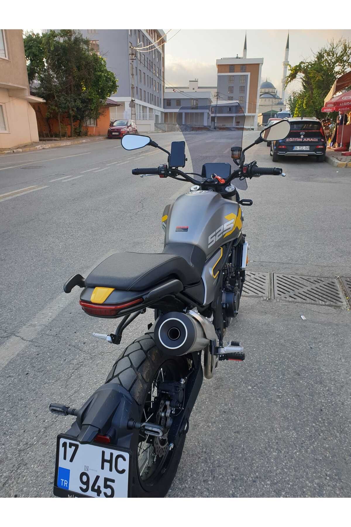 Voge ACX 525 Siperlik Ön Cam 2023-2025 Model 58cm Füme Renkli 4mm