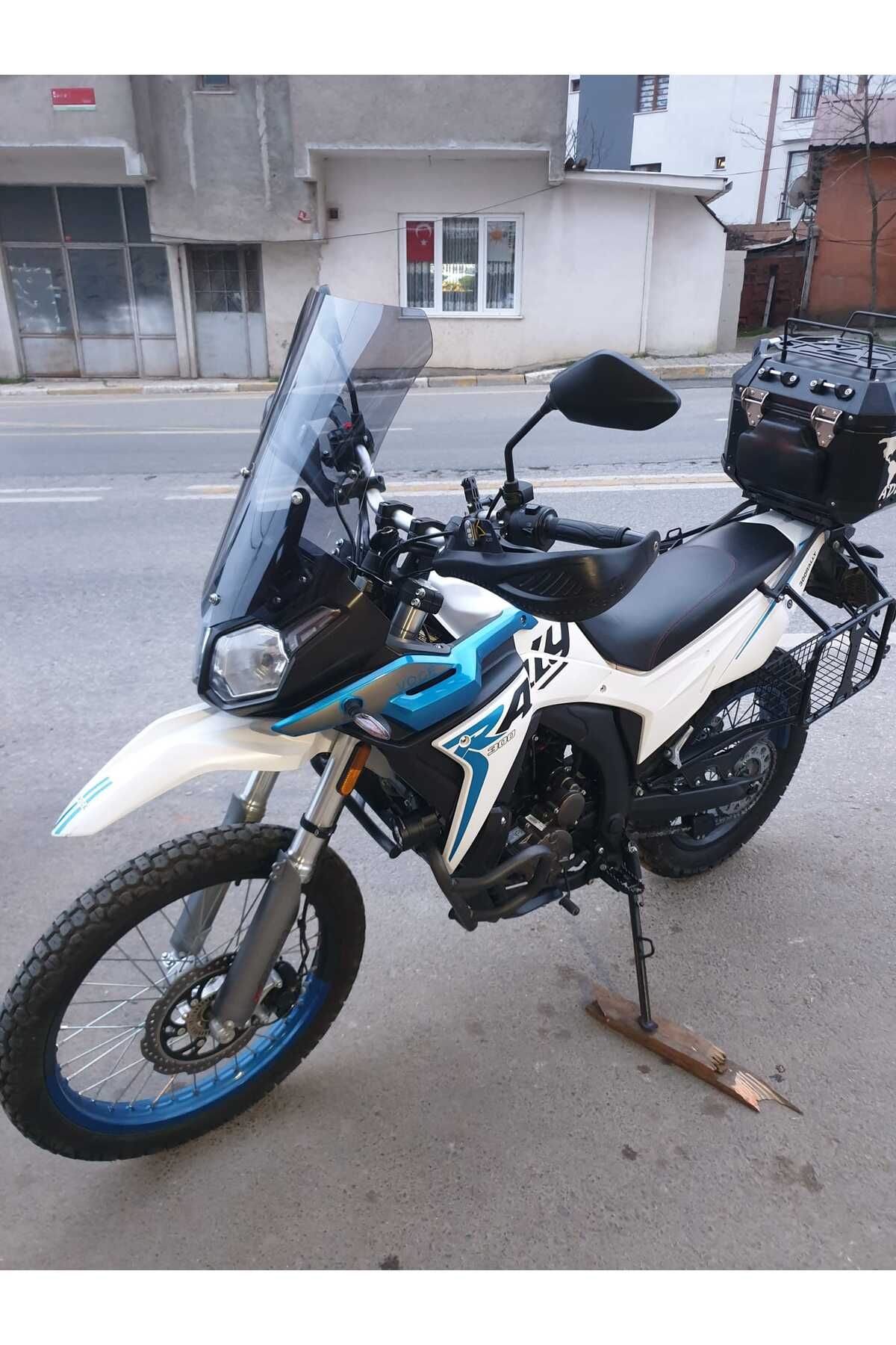 Voge Rally 300 Siperlik Ön Cam 2022-2025 Model 51cm Füme Renkli 4mm