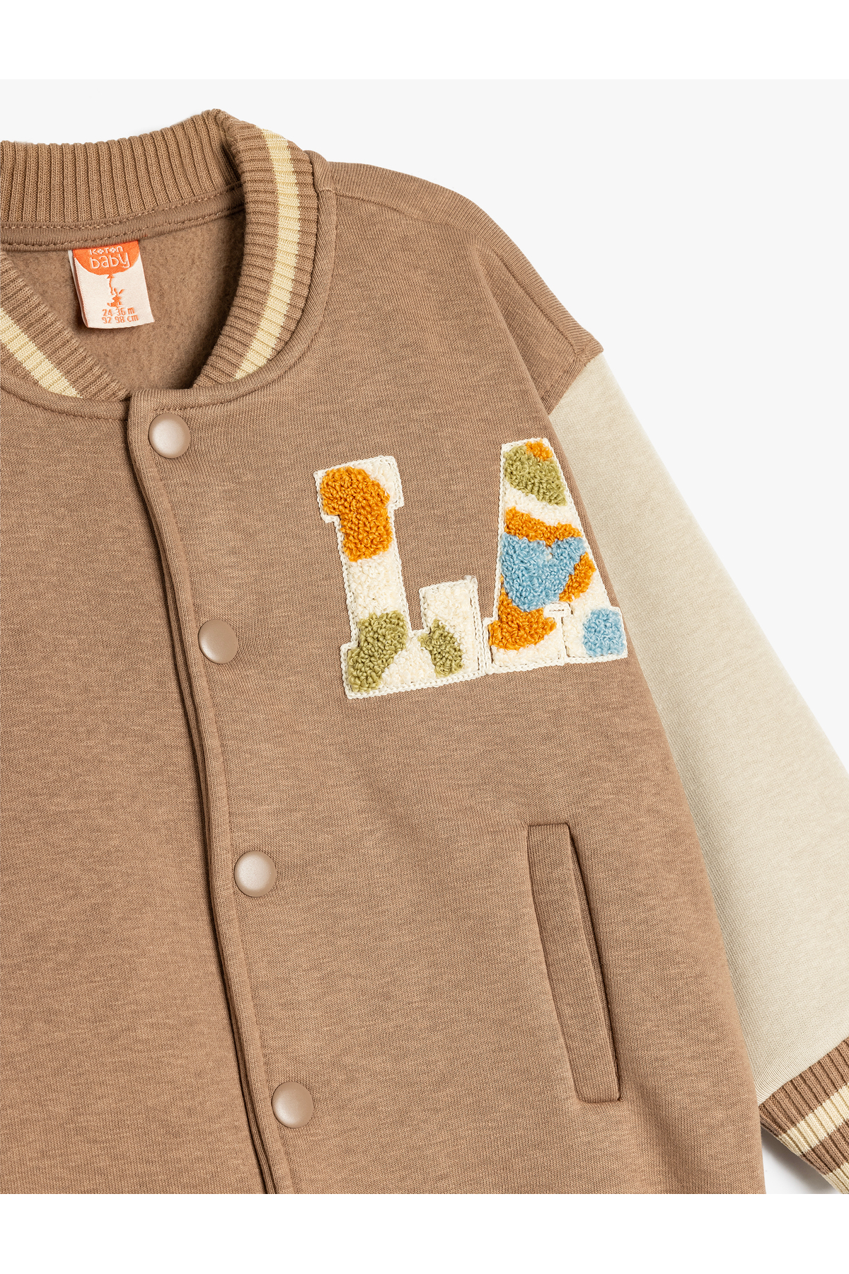 Koton Çıtçıt Kapamalı Cepli Aplike Detaylı Şardonlu Kolej Ceket fotoğrafı 3 (önizleme)