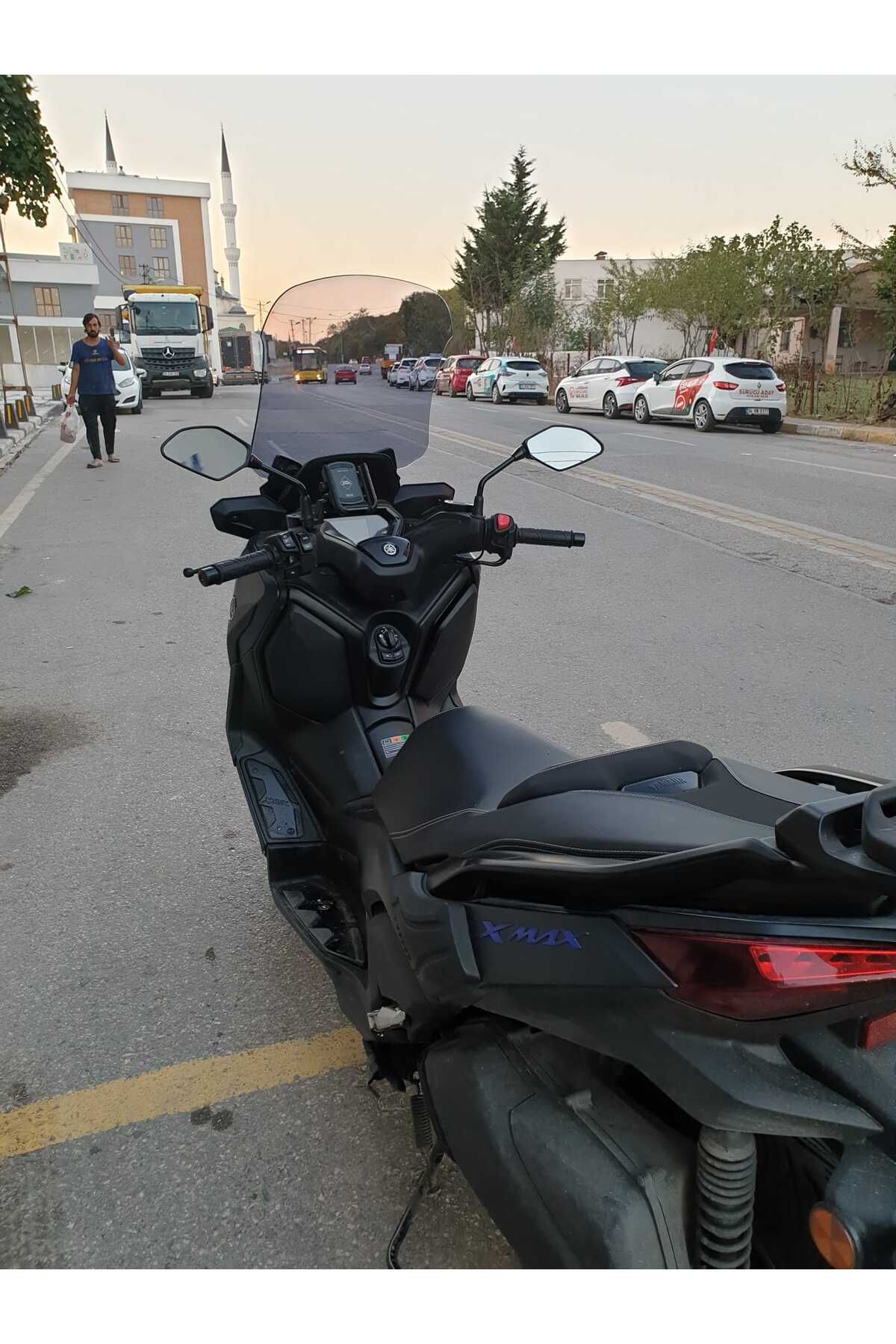 Yamaha Xmax 250 Siperlik Ön Cam 2023-2025 Model 65cm Şeffaf Renkli 4mm ORTA BOYLU CAM
