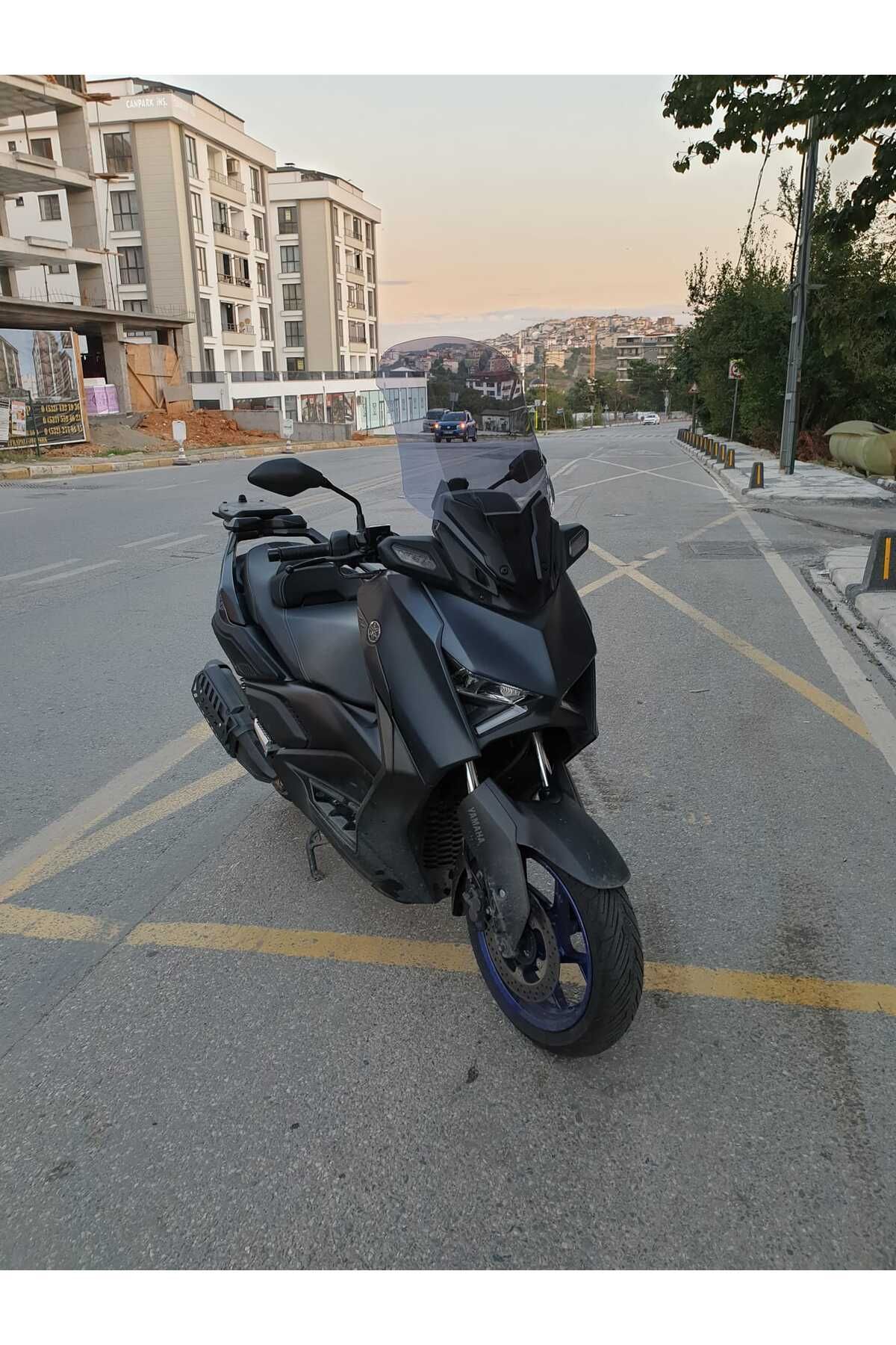 Yamaha Xmax 250 Siperlik Ön Cam 2023-2025 Model 65cm Şeffaf Renkli 4mm ORTA BOYLU CAM