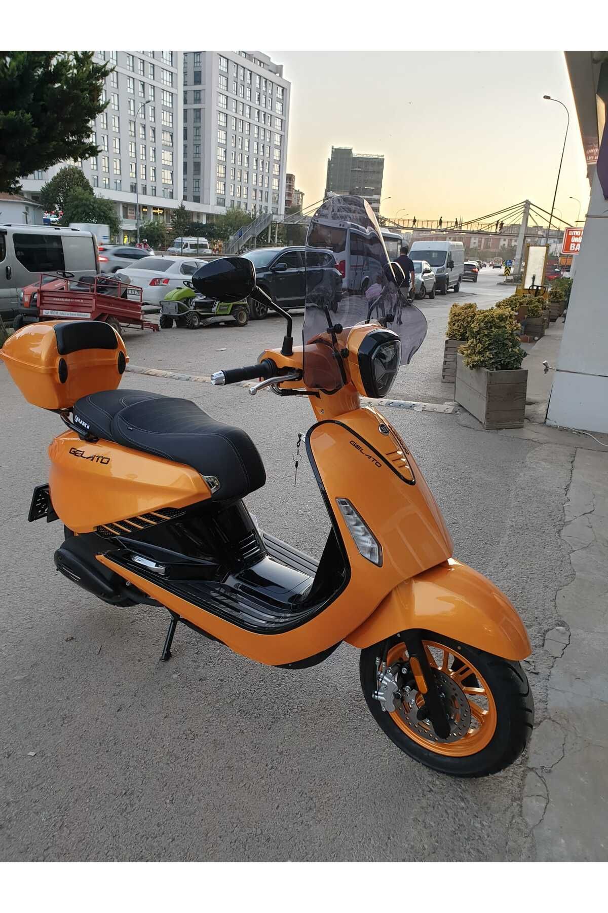 Yuki Gelato 150 Siperlik Ön Cam 2023-2025 Model 43cm Füme Renkli 4mm APARATSIZDIR
