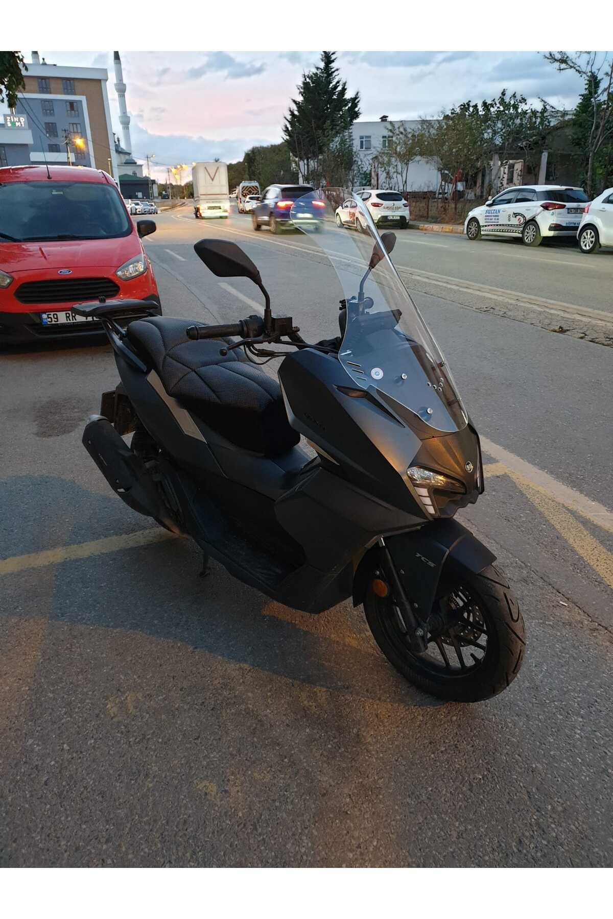 Yuki Vampire 125 Siperlik 125 Siperlik Ön Cam 2023-2025 Model 72cm Şeffaf Renkli 4mm UZUN CAM