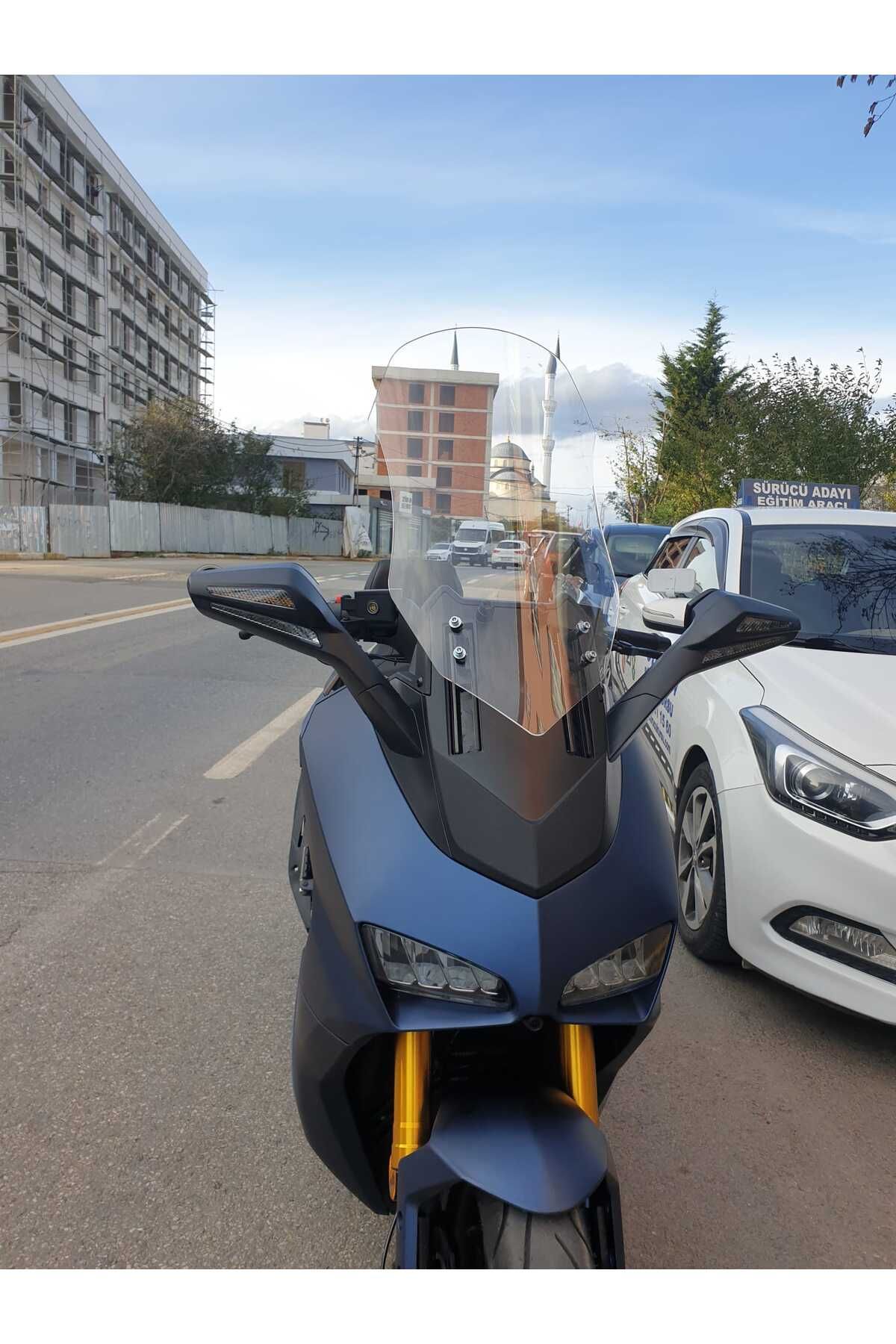 Yuki Huracan 250 Siperlik Ön Cam 2022-2025 Model 70cm Şeffaf Renkli 4mm