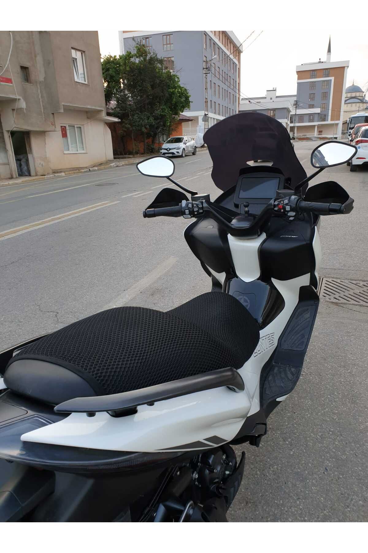 Zontes 350 E Siperlik Ön Cam 2022-2023 Model 70cm Siyah Renkli 4mm