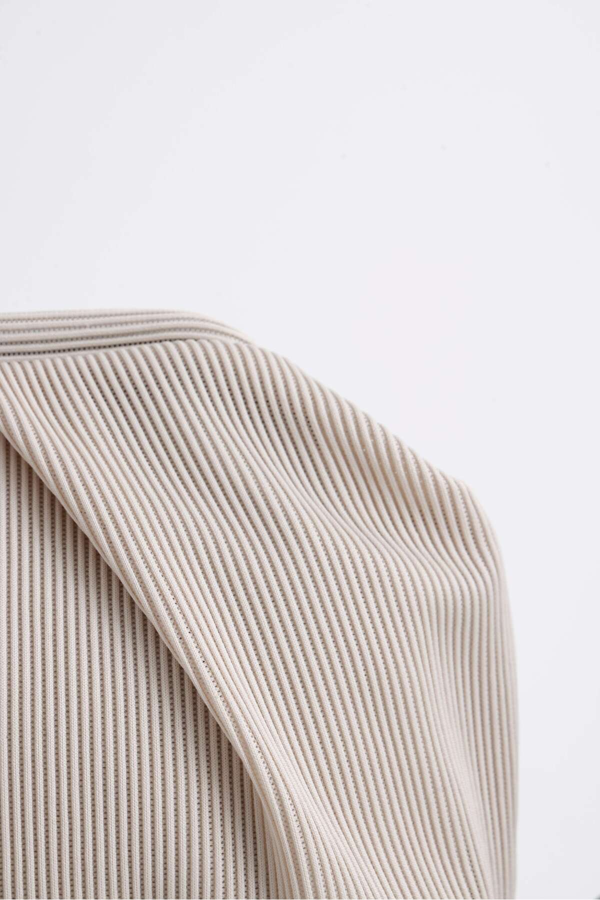 HEYBE'S Heybes Kadın Krem Piliseli Clutch El Çantası görsel 7