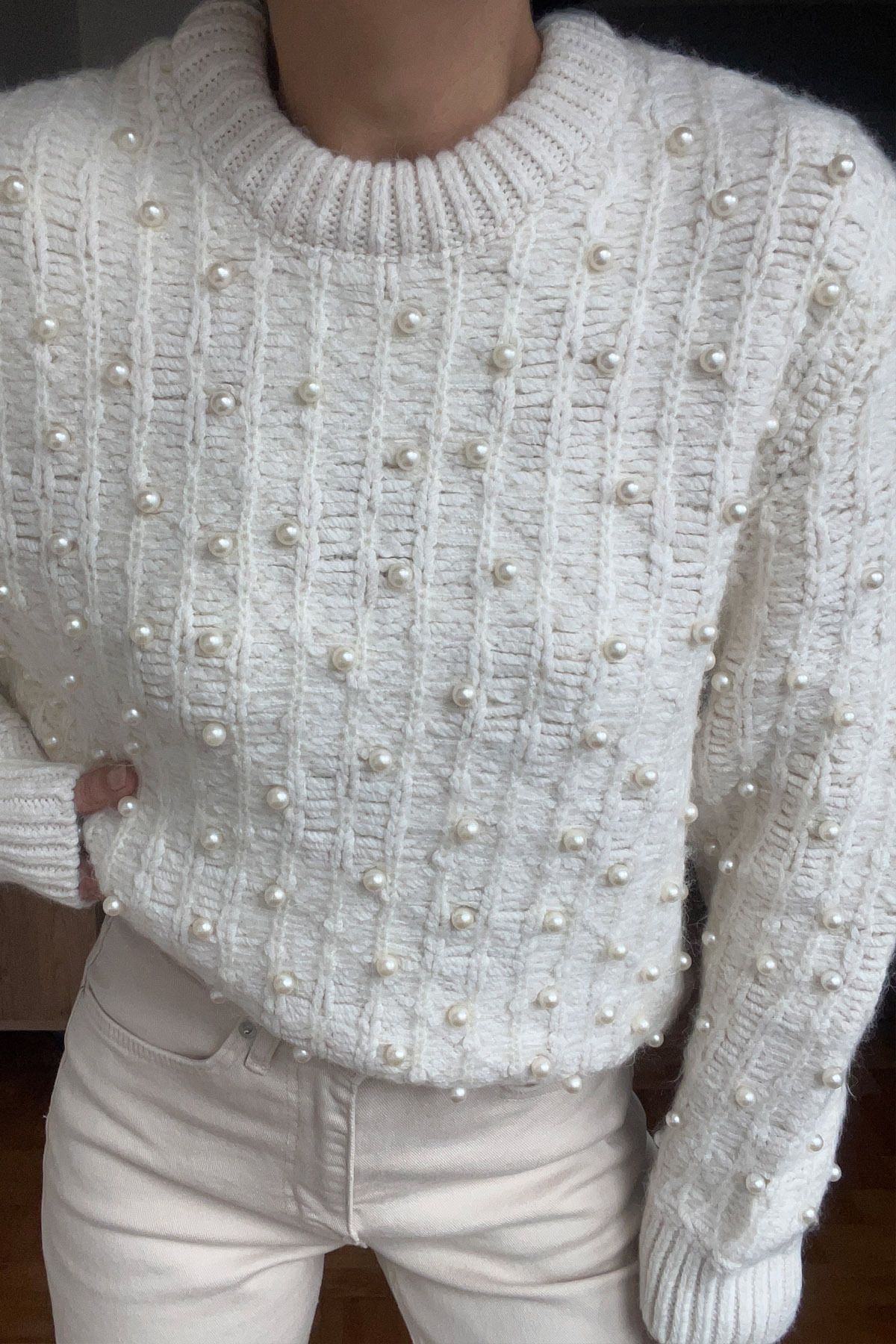 Seda Yalçın Atelier-Creamy Pearl Crew Neck Premium Sweater 5