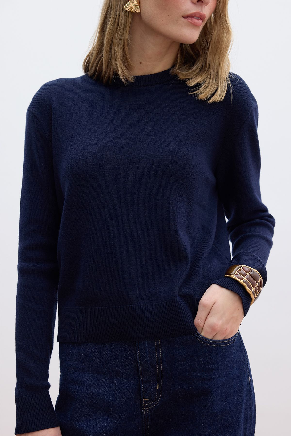 Manuka-Navy Blue Soft Textured Knitwear Sweater 7