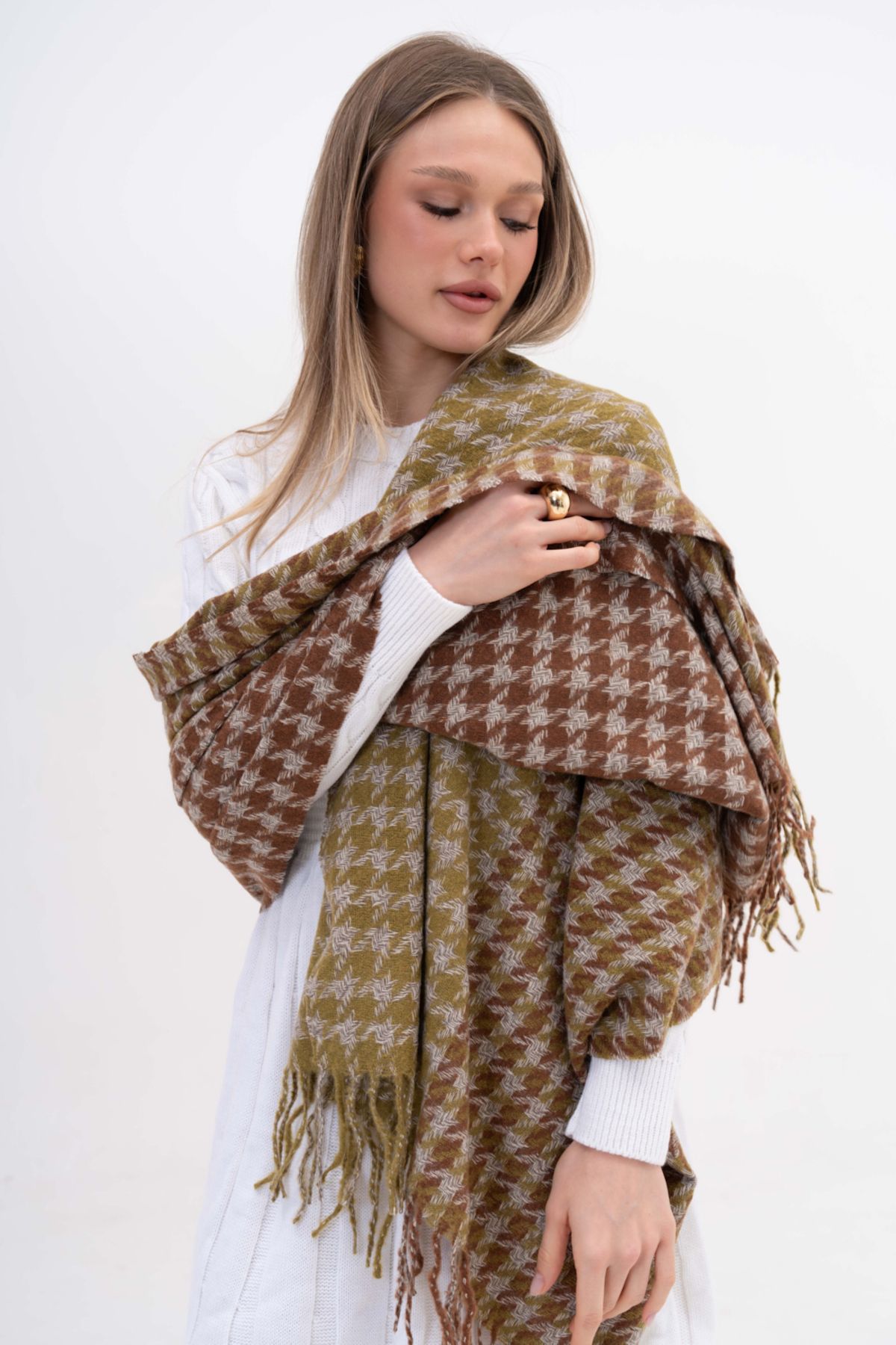SOFT AKSESUAR-Roy Gradient Pattern Wool Blended Scarf 4