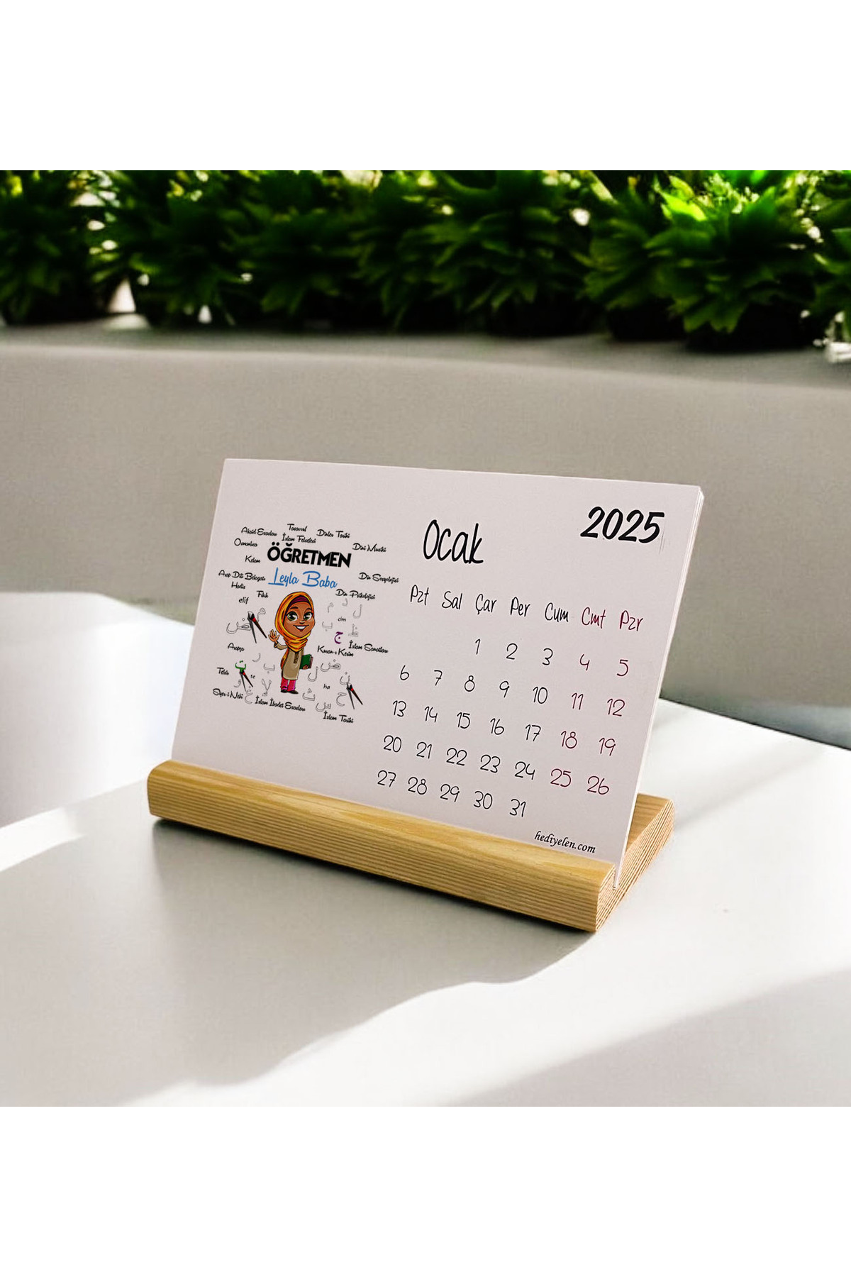 【masa】 Doodle Typography Desk Calendar 2025-2026 Year Personalised