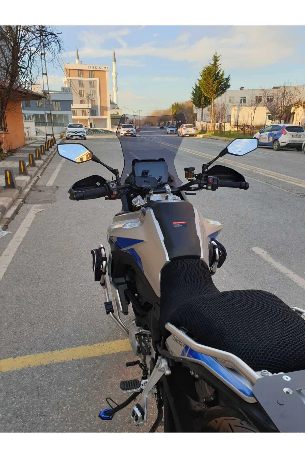Voge DSX 900 Siperlik Ön Cam 2025 Model 53cm Füme Renkli 4mm