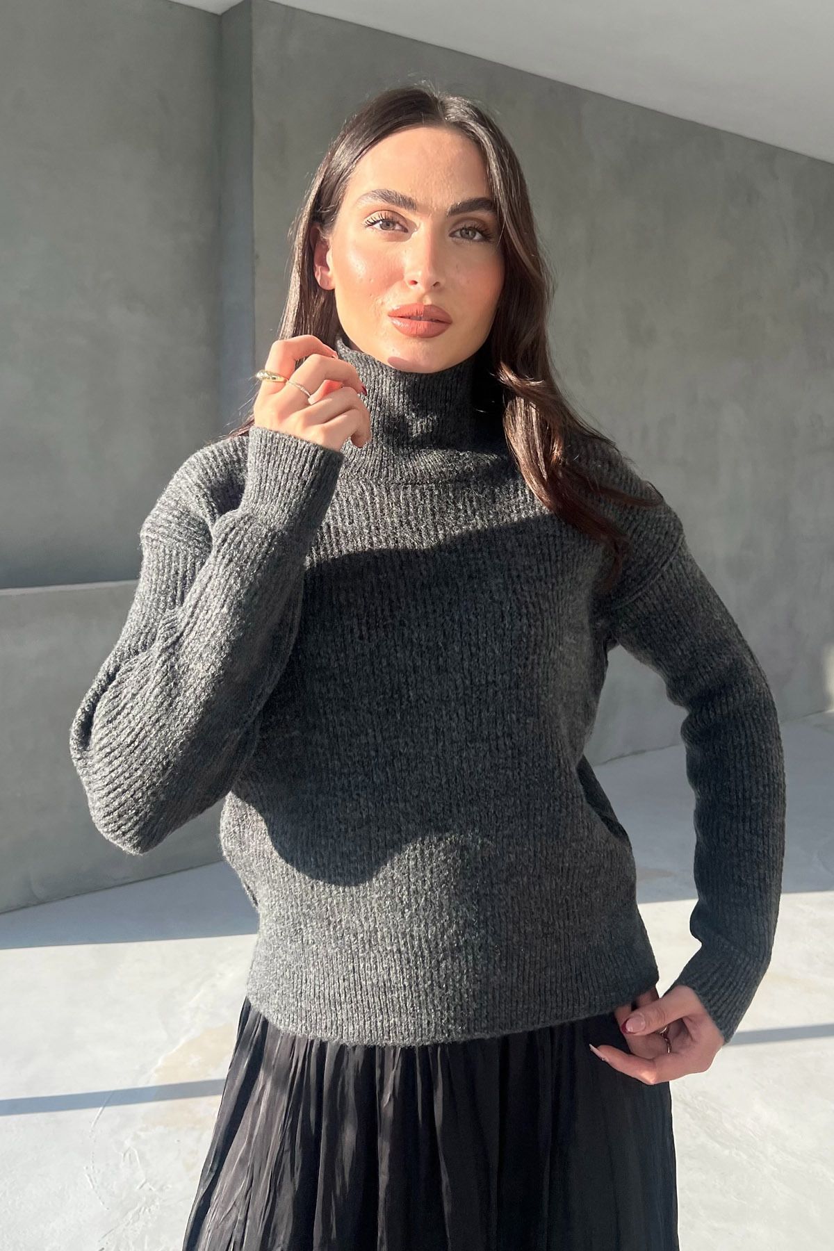 Seda Yalçın Atelier-Anthracite Turtleneck Striped Sweater 1