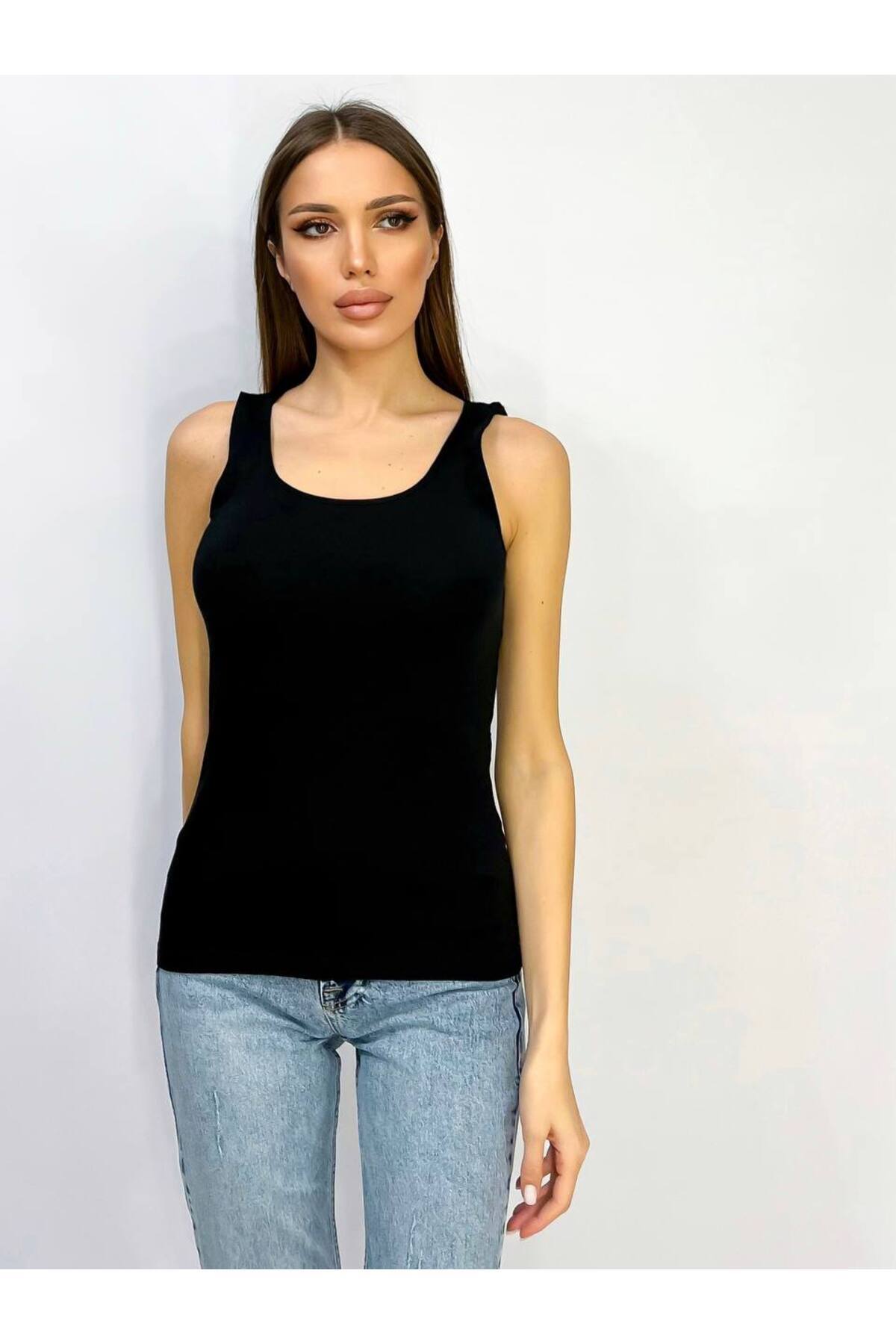 complete the look image
