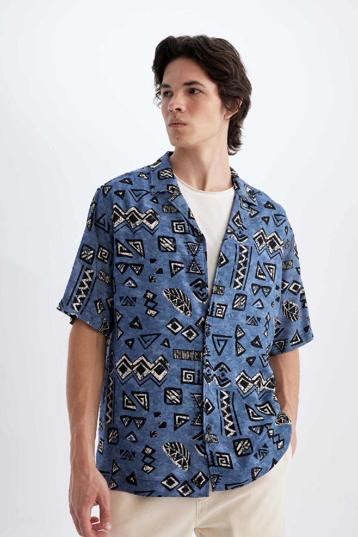 DeFacto-Viscose Patterned Apache Collar Regular Fit Short Sleeve Shirt - C7688Ax24Sm 4