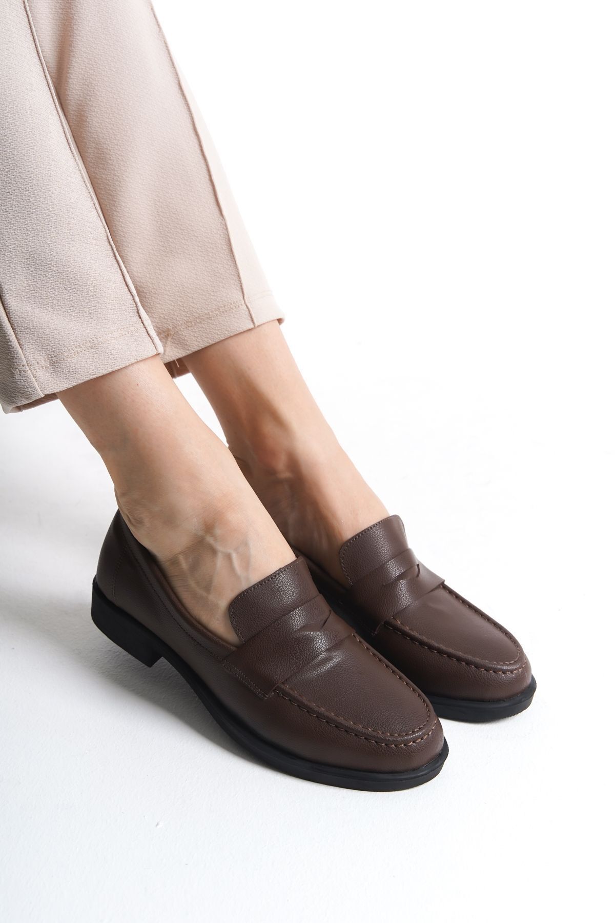 Diardi-Brown Low Heeled Women's Loafers - Casual 4