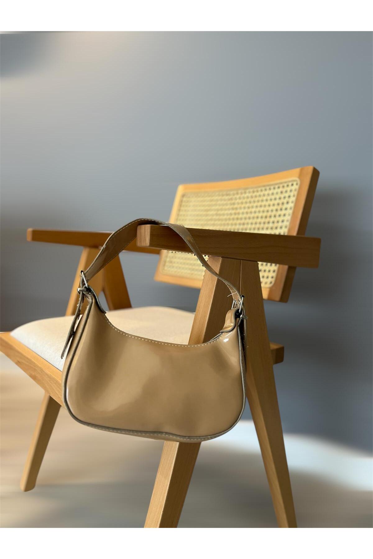 Women's Spring Baggage Hand and Shoulder Bag