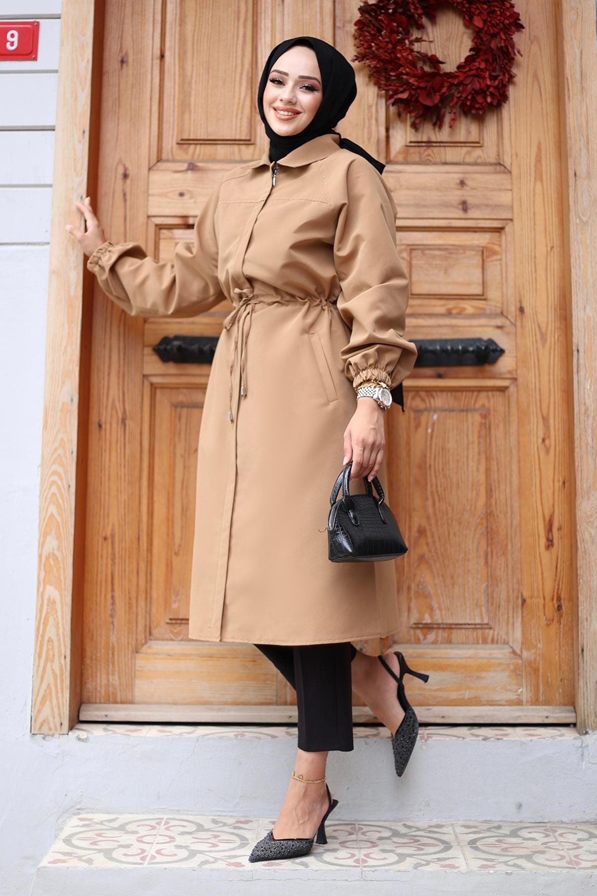 complete the look image
