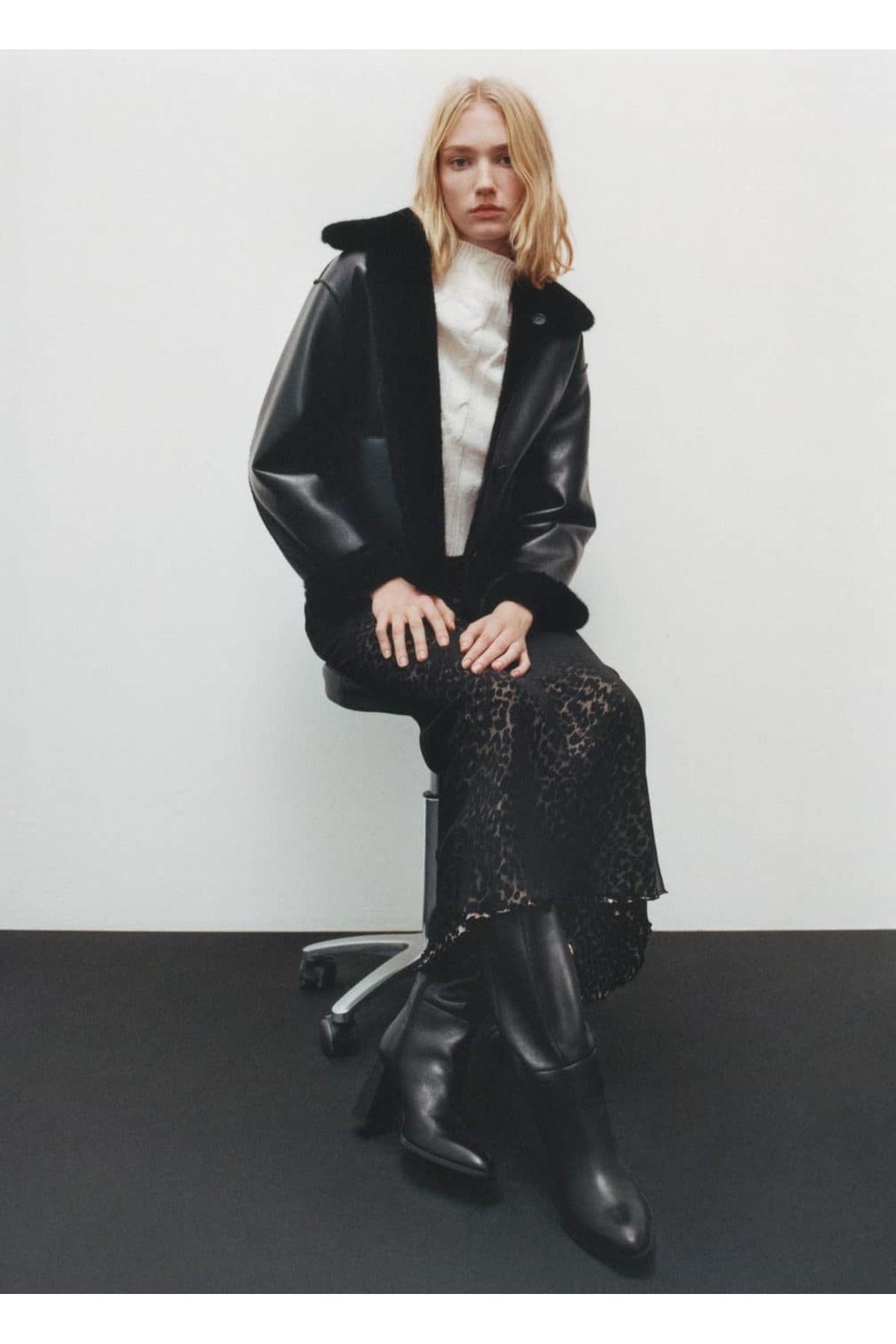 MANGO Woman-A-Linien-Rock mit Leopardenmuster 5