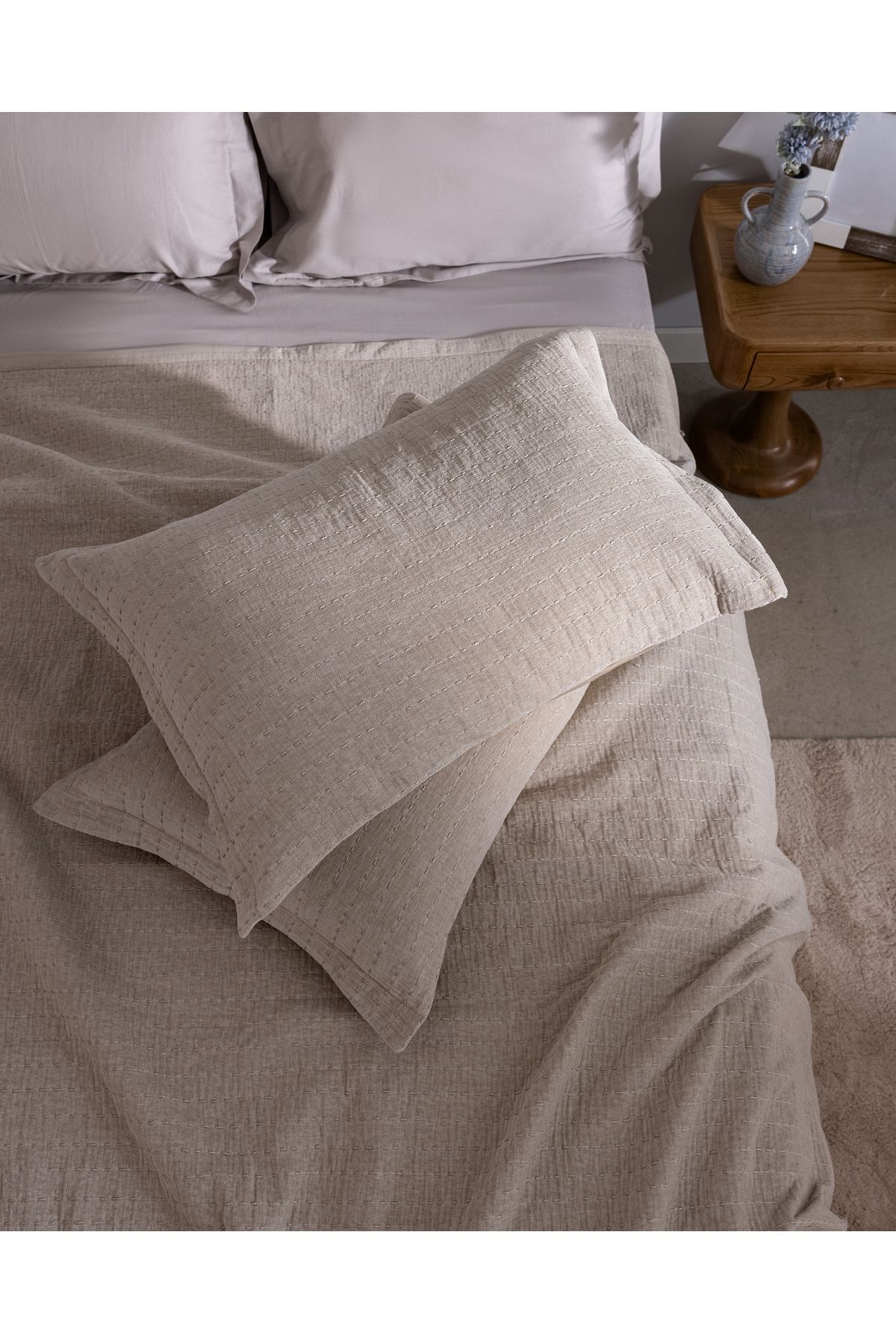 Madame Coco-Feolette Double Bedspread - Ecru 3