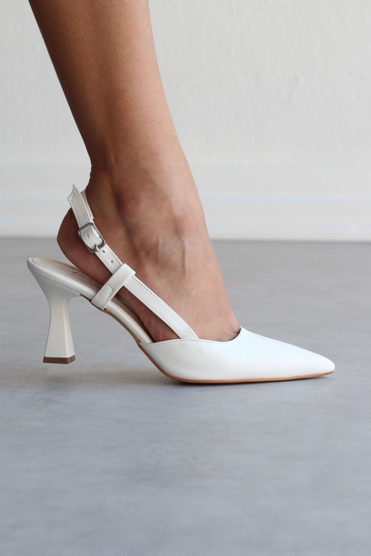 Mida Shoes-Y3060 White Leather Buckle Women's Heeled Shoes 5