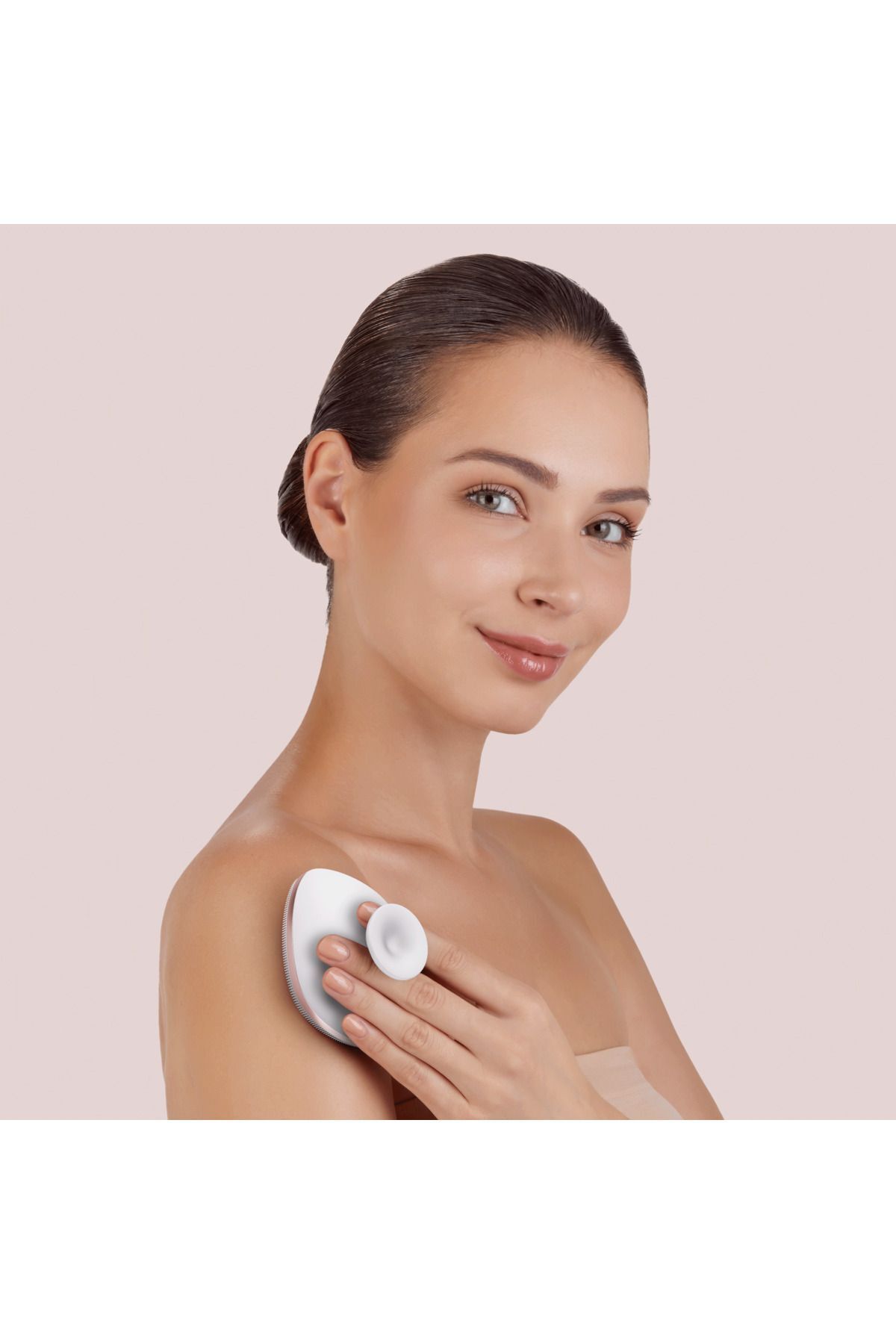 Geske-Soft Silicone Body Cleansing Brush with Metal Detail |   Body Brush 4