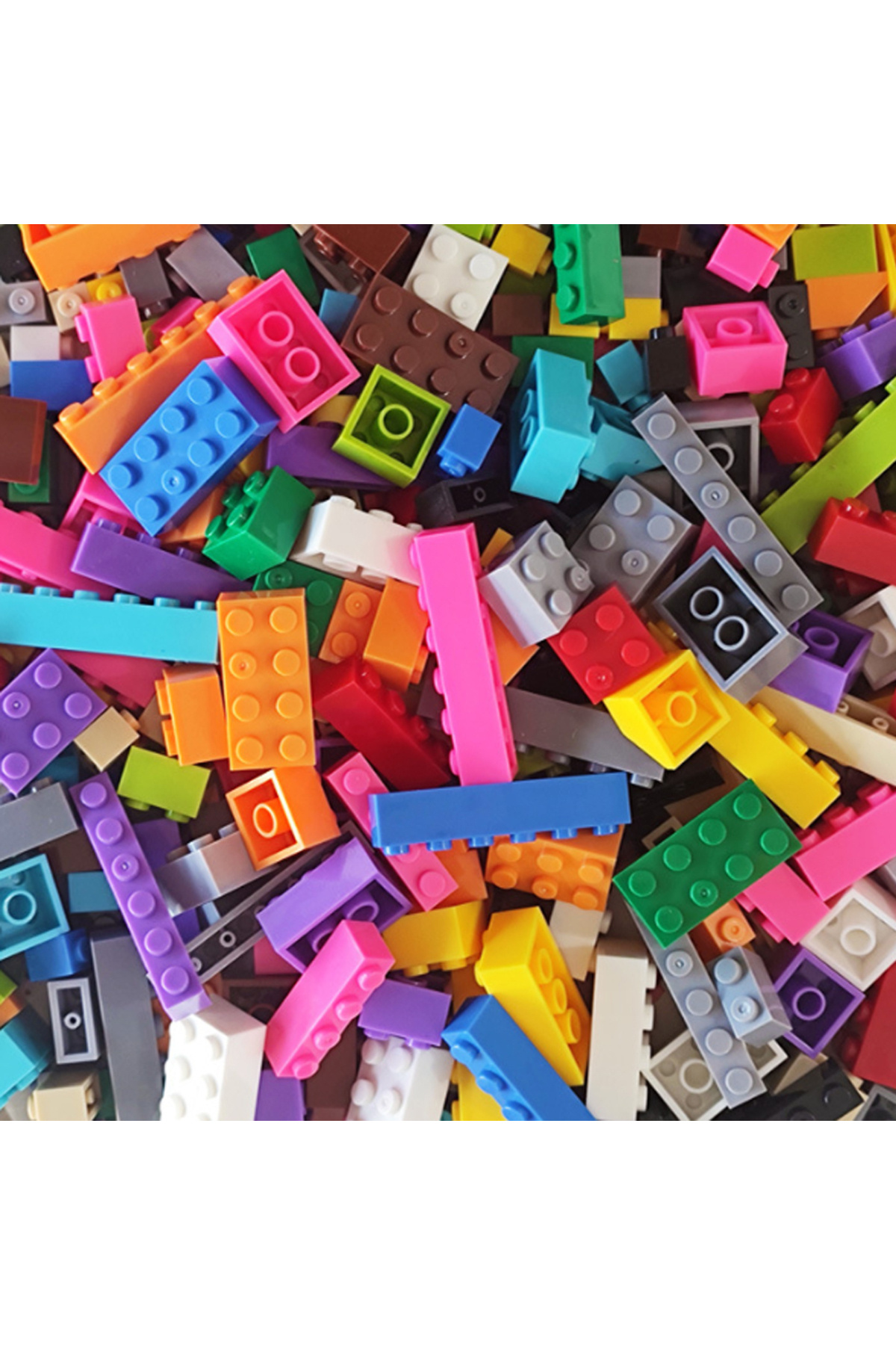 ۲۵۰ گرم – ۲۴۰ عدد بلوک ساختنی رنگ‌دار مخلوط، بستهٔ دسته‌ای ۱×۱۲۰/۲۴۰ عدد، بلوک‌های کلاسیک شهری، مرتب‌شده بر اساس رنگ Br