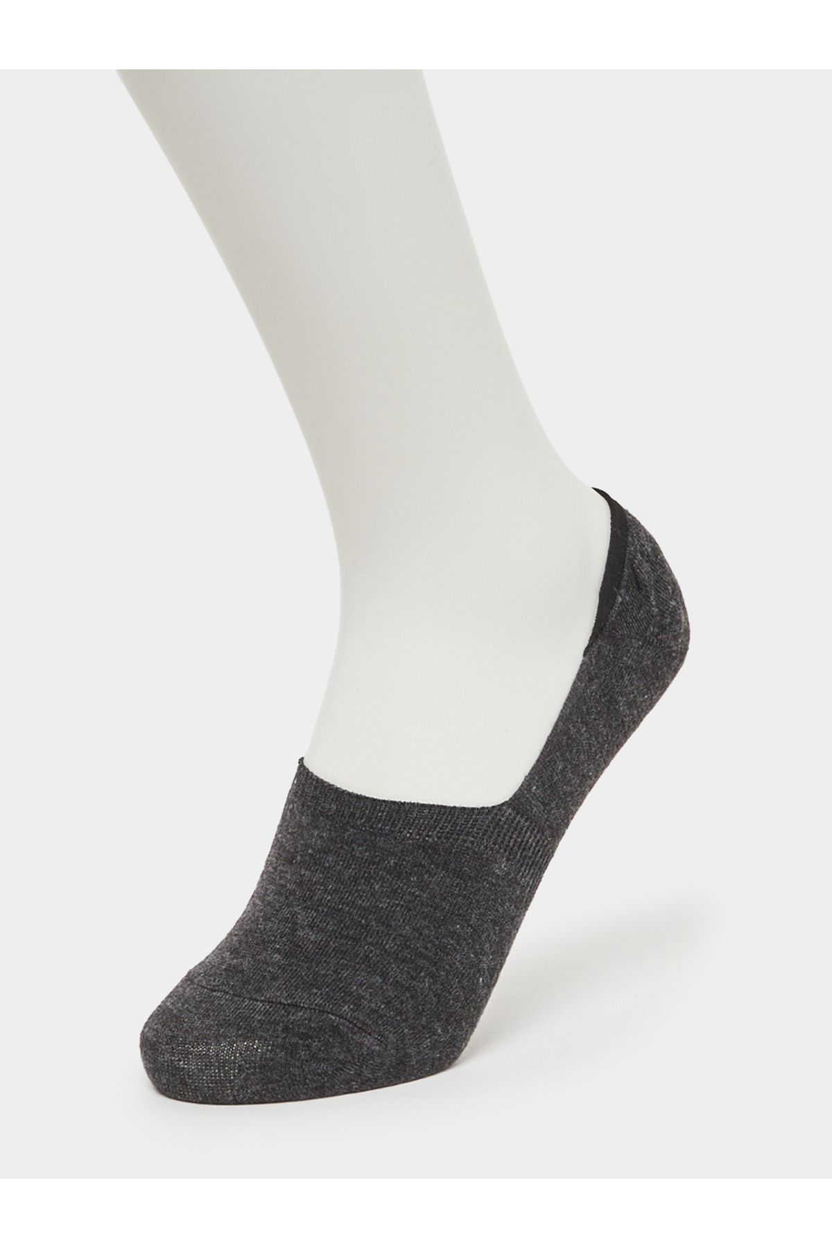 Styli-Set of 3 - Solid No Show Socks 6