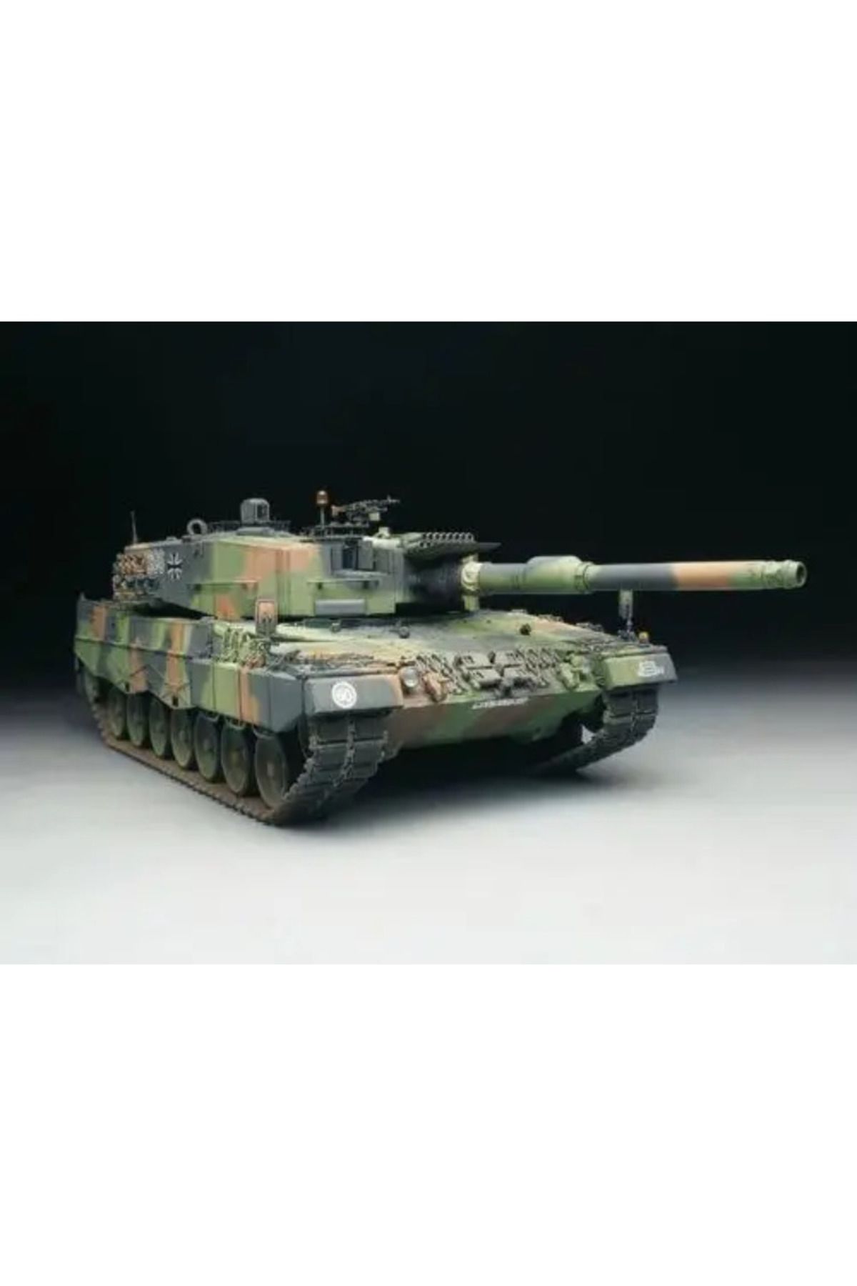Choice-Meng TS-016 1/35 Scale German Main Battle Tank Leopard2 A4 Assembly Plastic Model Kit 4