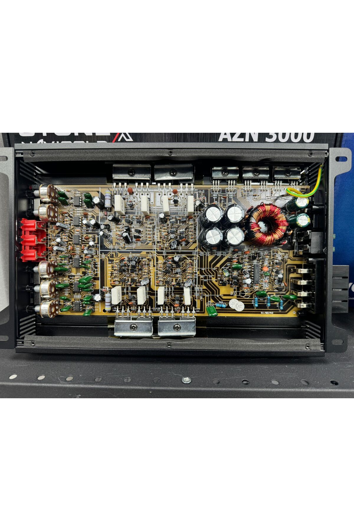 stonex ANFİ 4 KANAL 4x60w  (+bass kotrol) 3000w