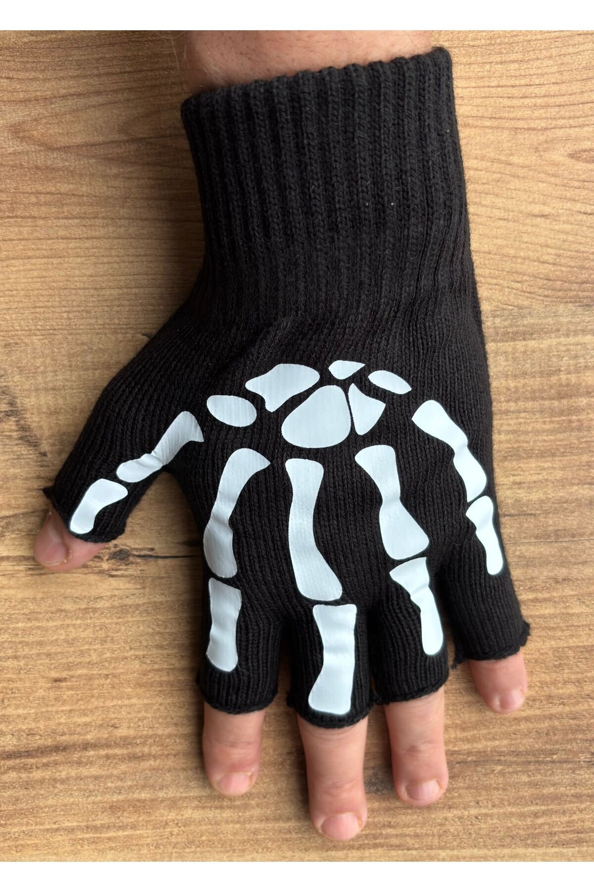 Metal Giyim  İskelet Baskılı Parmaksız Eldiven - Görsel 2