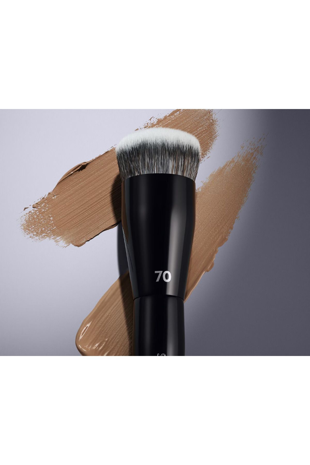 SEPHORA Professional Brush - Pro Foundation Brush #70