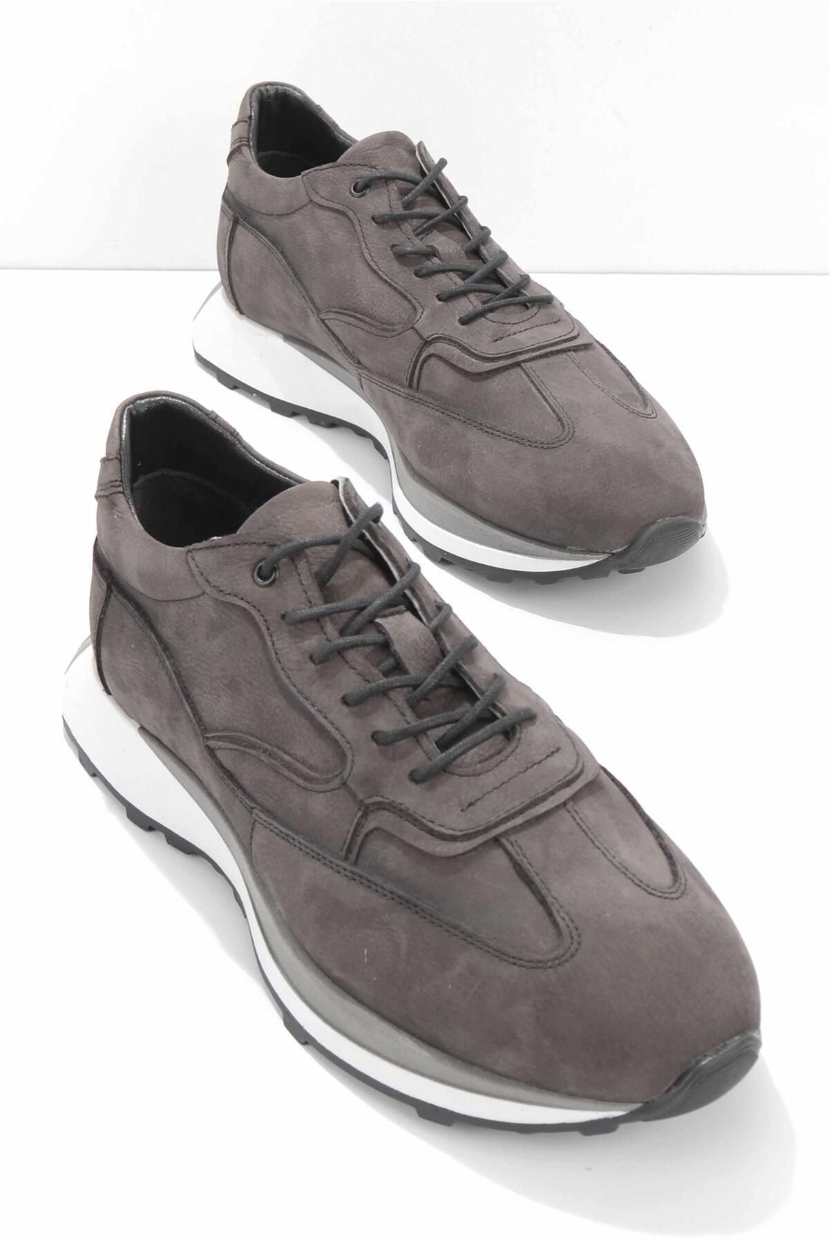 کفش ورزشی مردانه چرم طبیعی Anthracite Nubuck E01585662001 Bambi