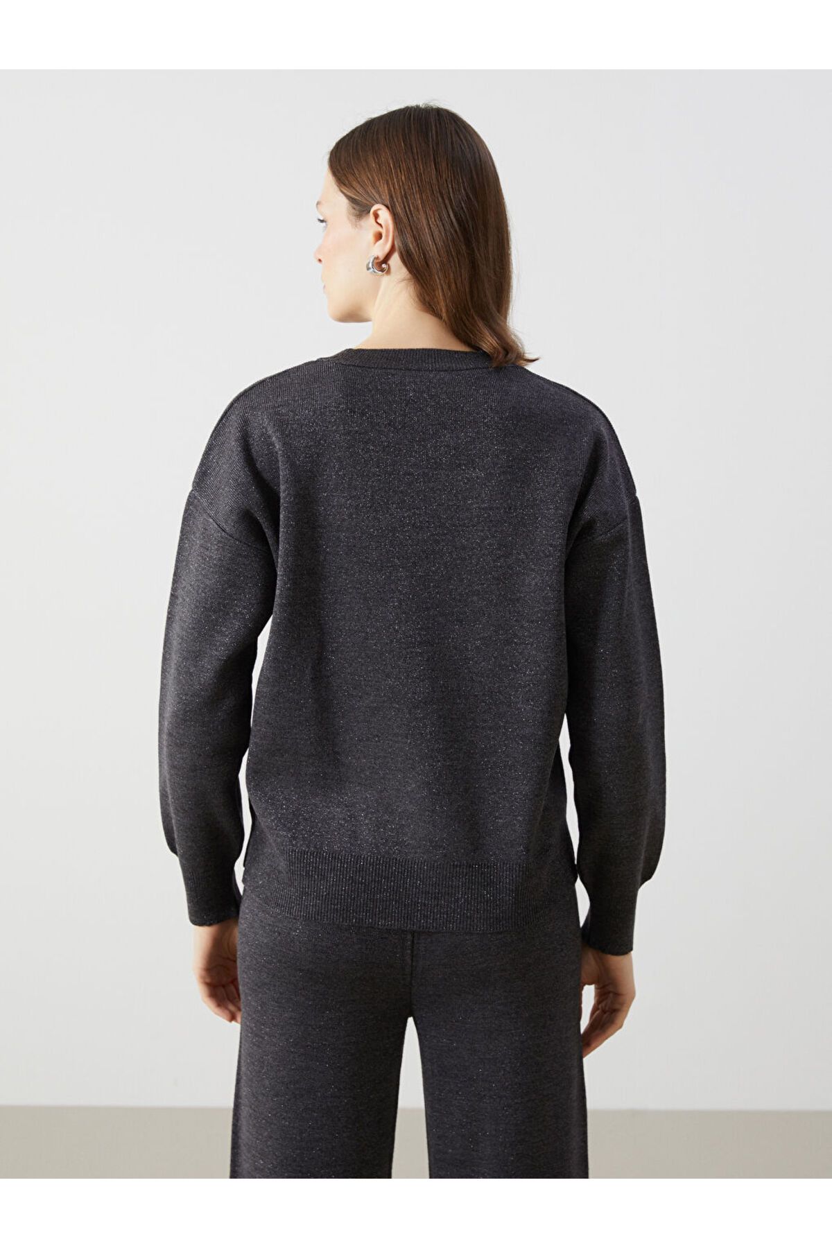 LC Waikiki-Lcw Comfort Anthracite Crew Neck Shiny Look Women's Knitwear Sweater 4