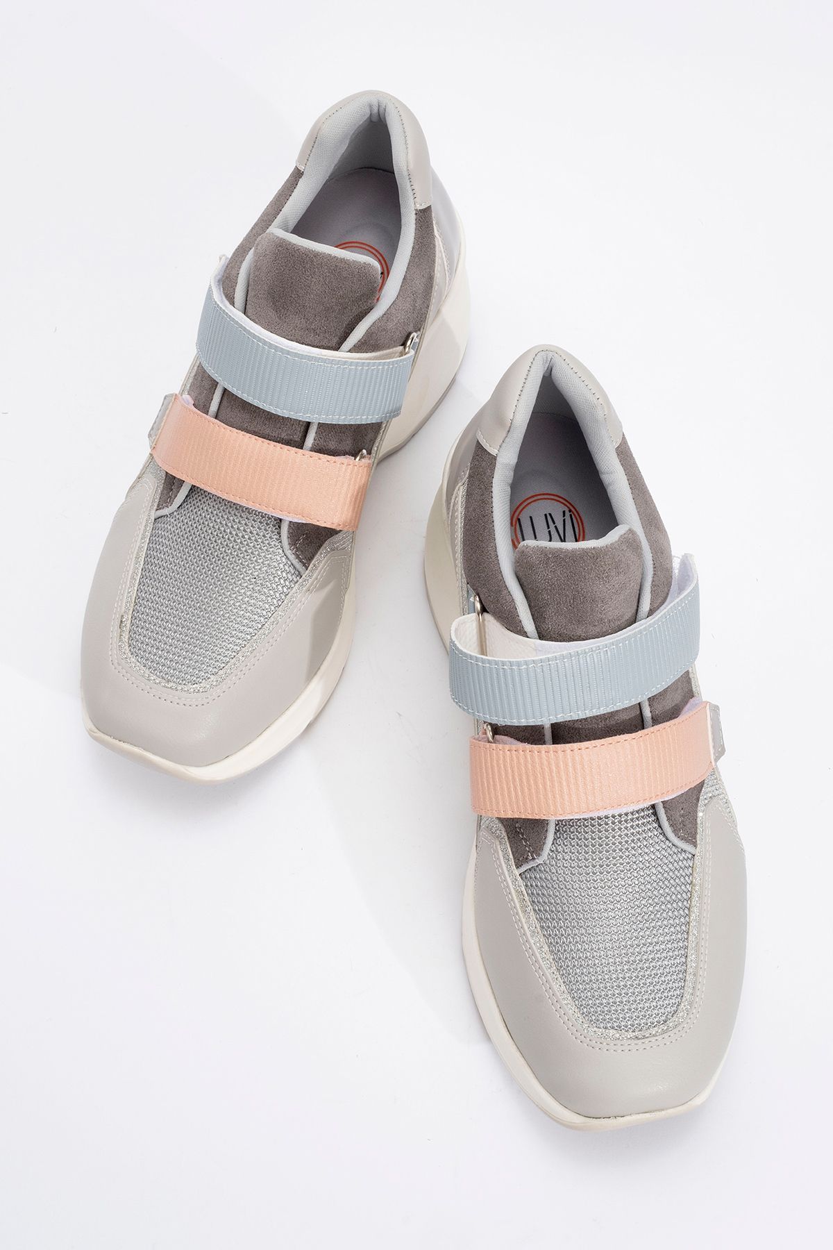 اسنیکر چند رنگ زنانه Berge Ice Multi Folling Filling Base کفش ورزشیs ورزشی luvishoes