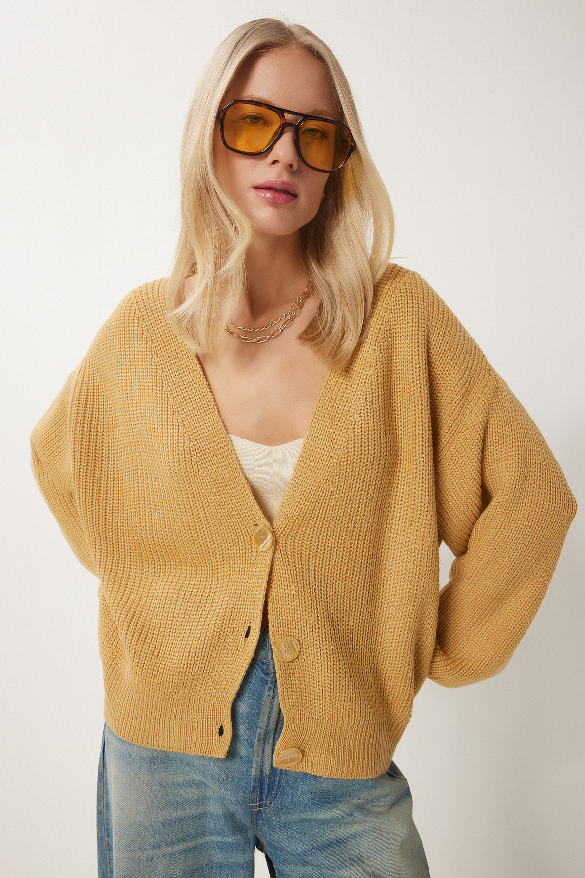 Happiness İstanbul-Senffarbene Strickjacke mit V-Ausschnitt und Knöpfen für Damen MX00175 3