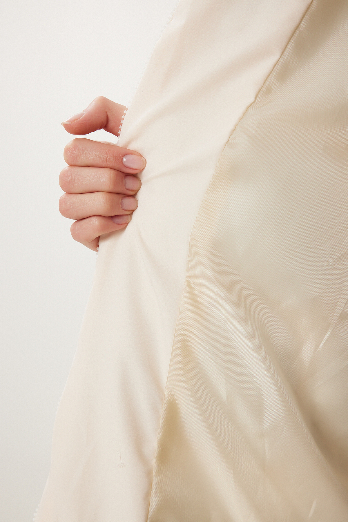 Happiness İstanbul  Kadın Kemik Kapüşonlu Oversize Uzun Şişme Kaban NT00428 - Görsel 7