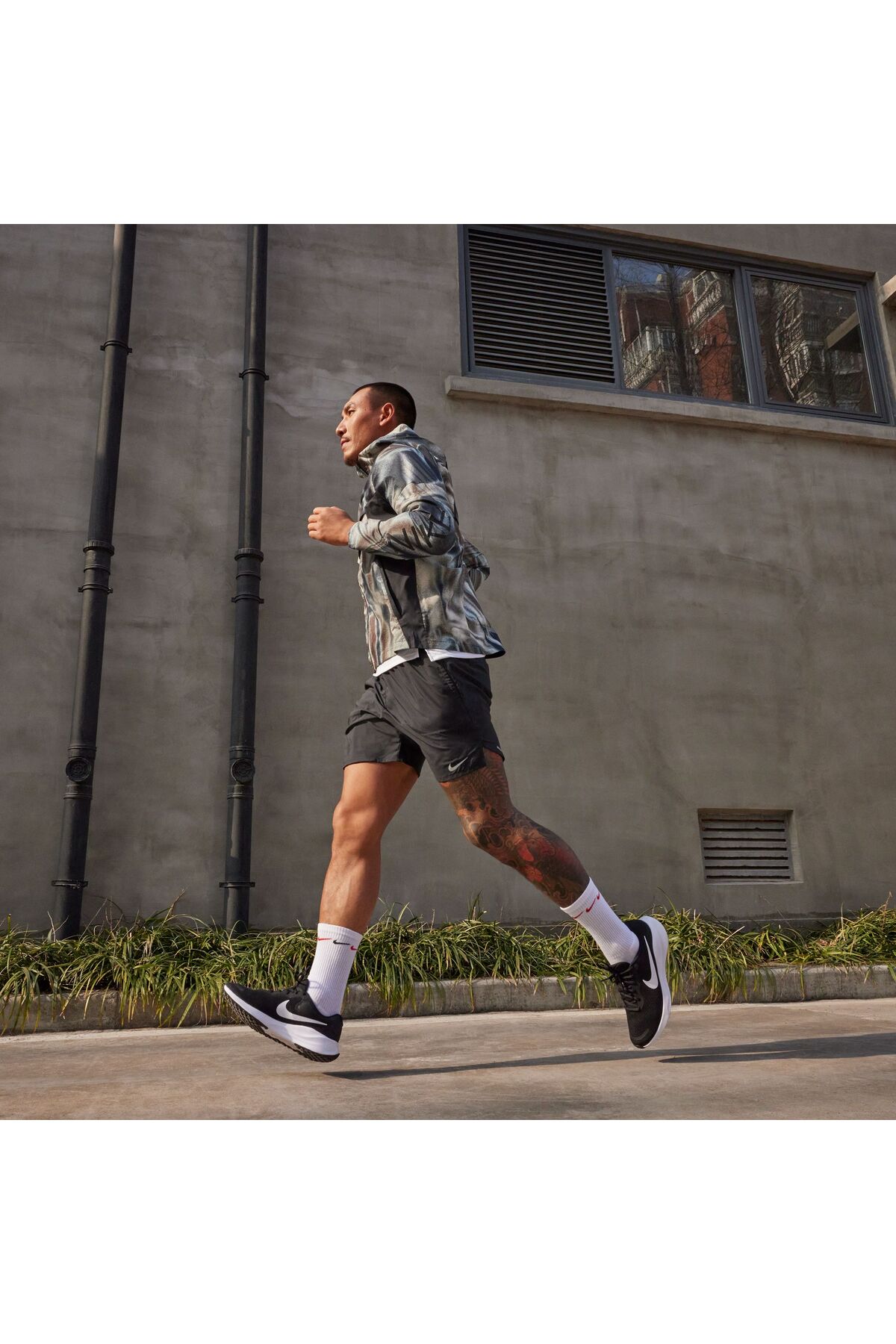 اسنیکر مردانه مشکی نایکی | nkfb2207001 اورجینال - تصویر 9