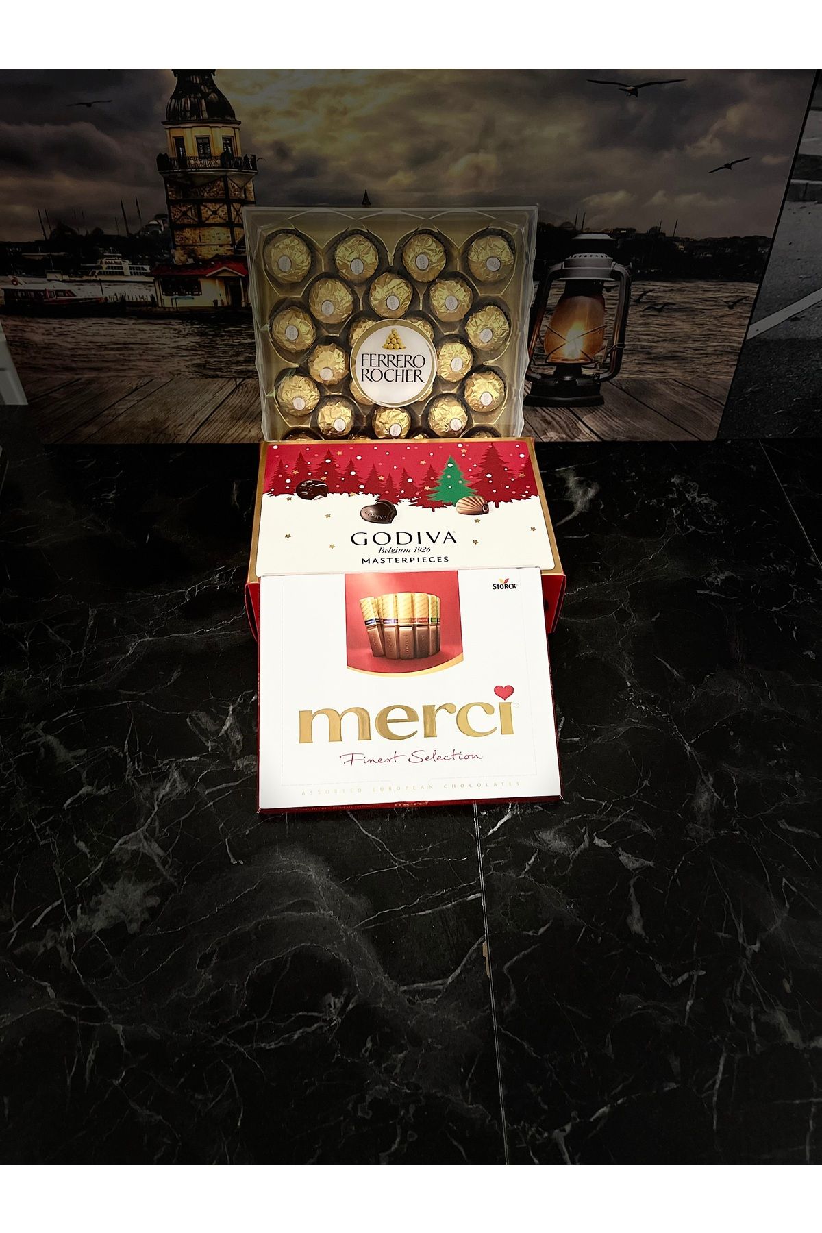 Ferrero Rocher Merci -Godiva -T 24