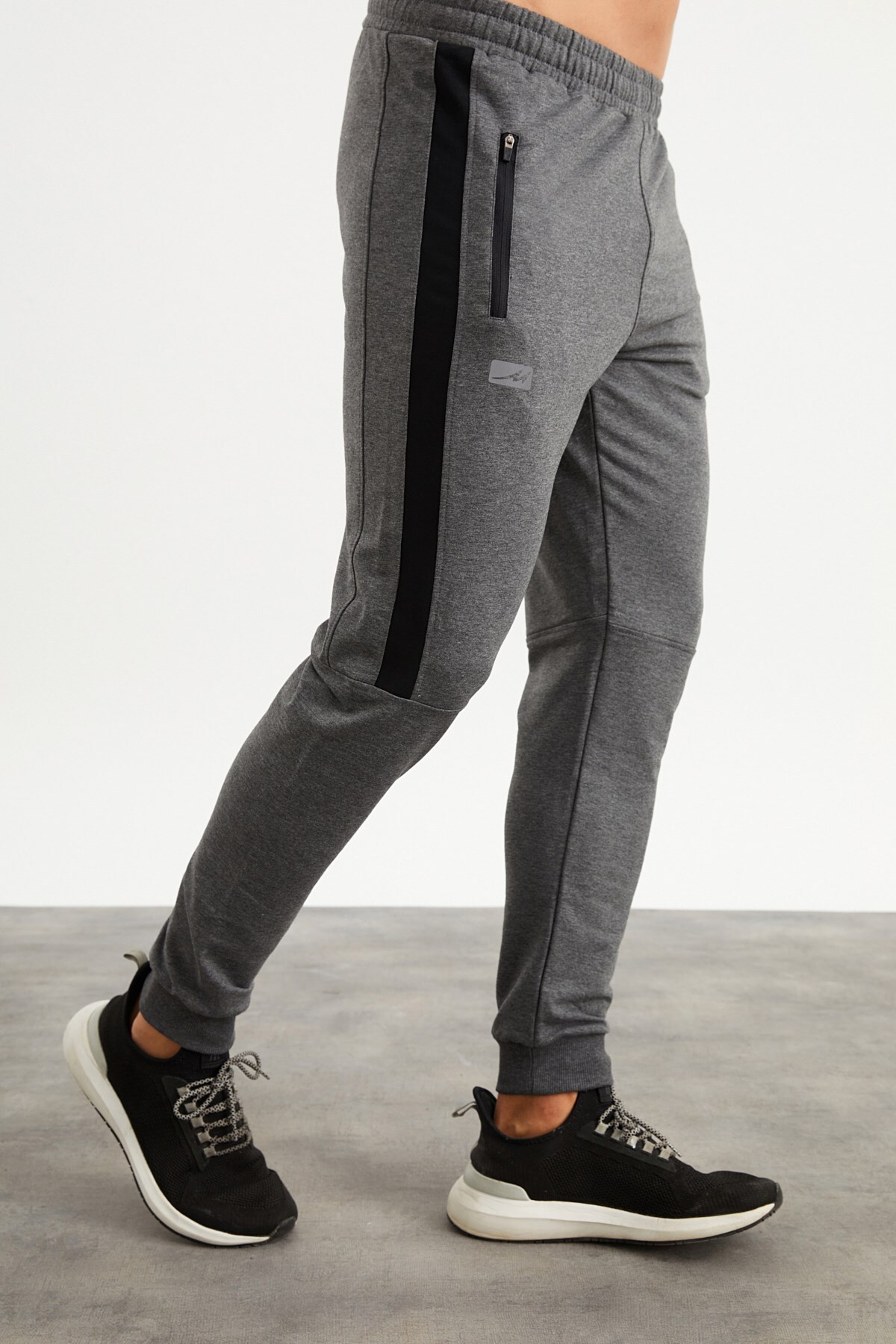 201753 Men's Tracksuit Bottoms