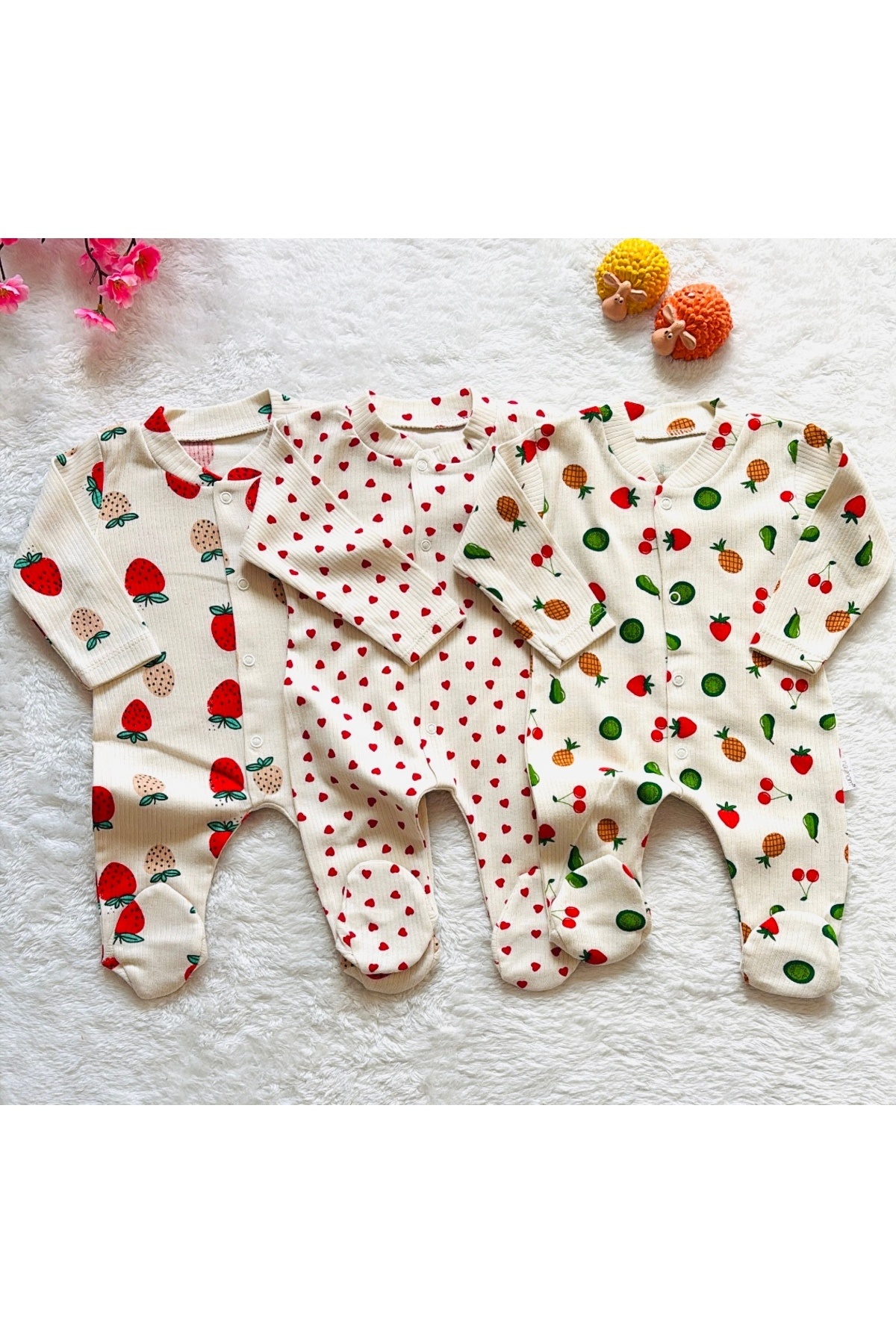  رامپر نوزادی دخترانه سه تکه طرح دار