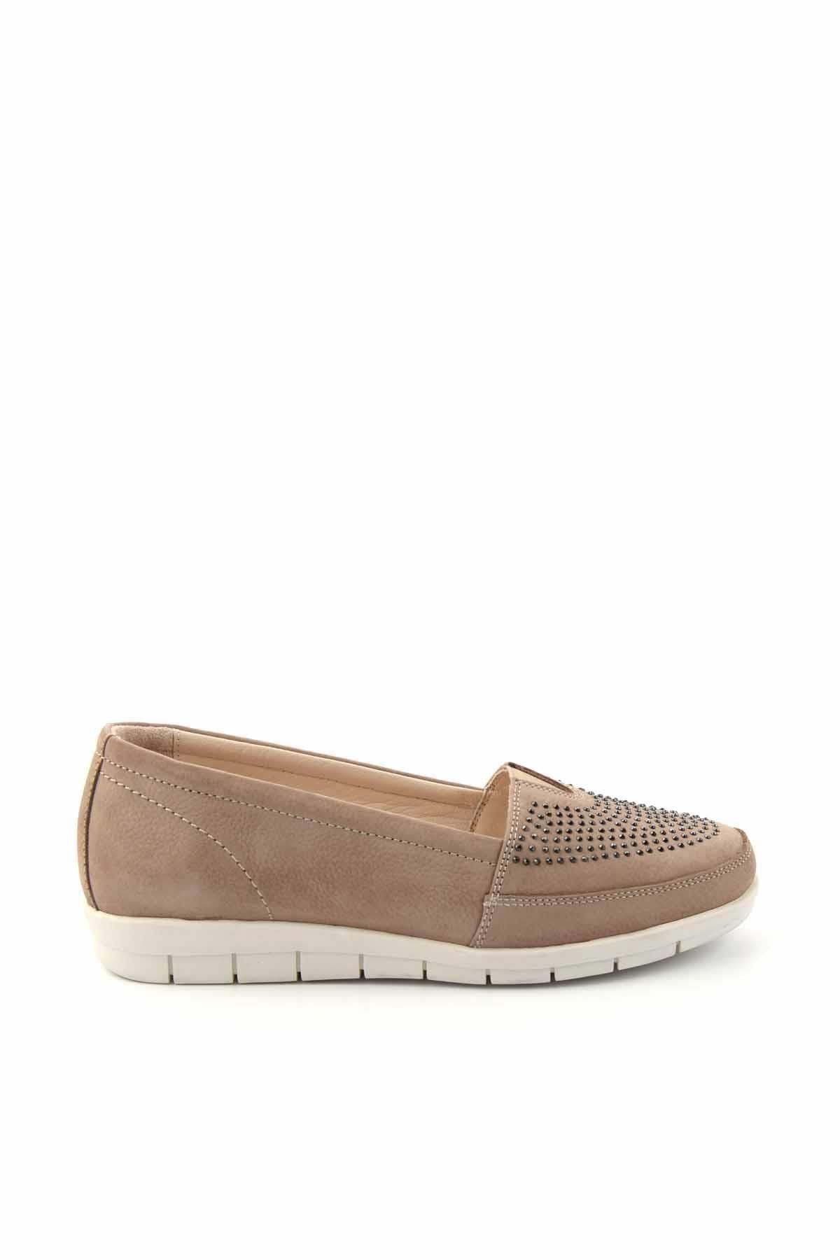 کفش لوفر زنانه چرم اصل کرم Nubuck K01269254801 Bambi