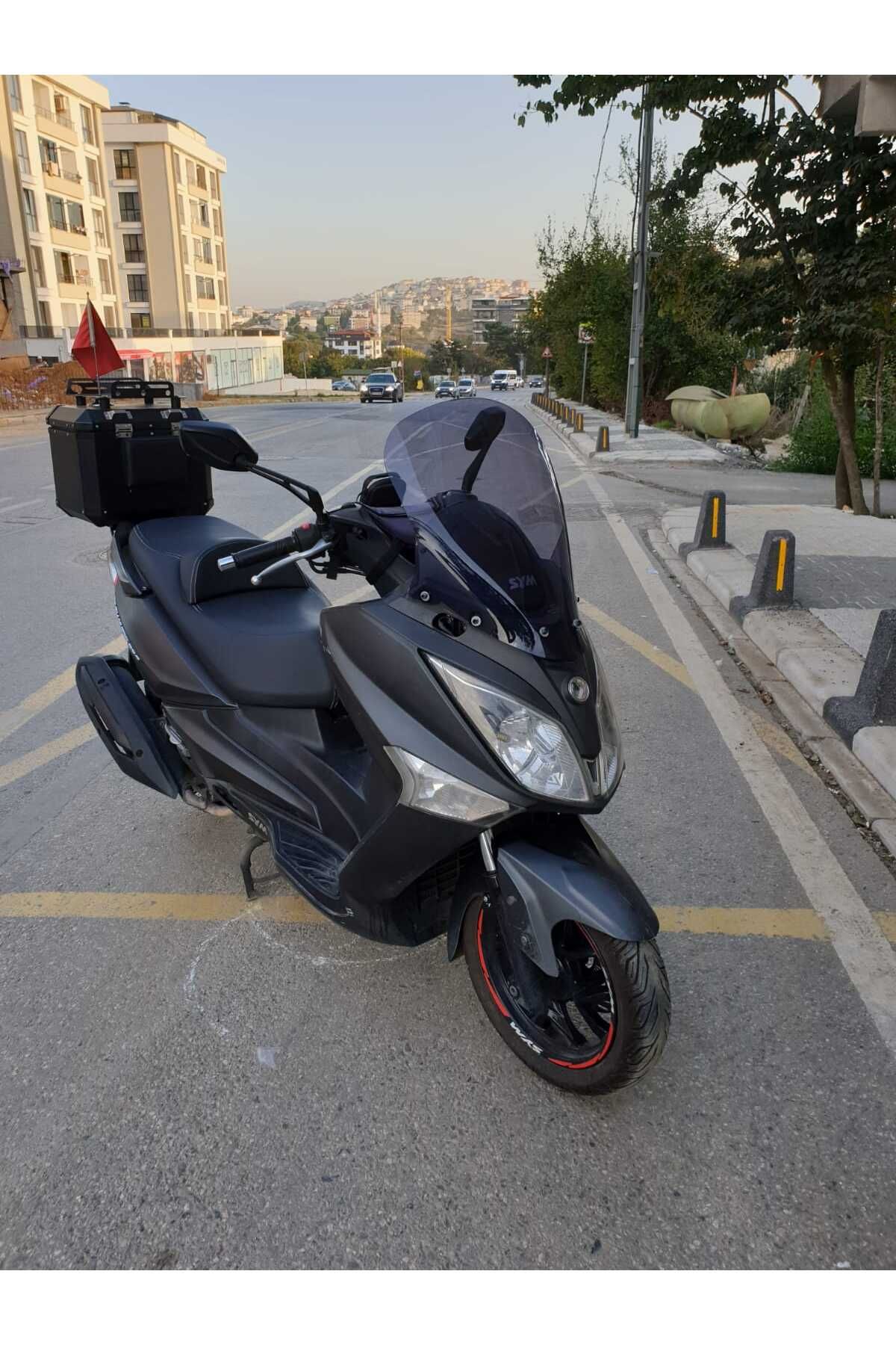 SYM Joymax 250 İ Siperlik Ön Cam 2013 2016 Model 54cm Füme Renkli 4mm KISA SPOR CAM