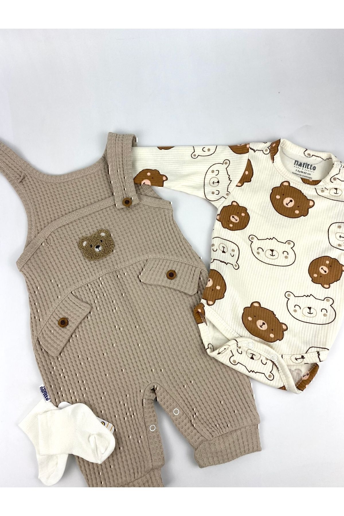 NAFİTTO Ayı Nakışlı Erkek Bebek Tulum 3’lü Tulum Seti – Zıbın, Tulum Ve Çorap | 3-6-9 Ay Bebek Kıyafeti fotoğrafı 5 (önizleme)