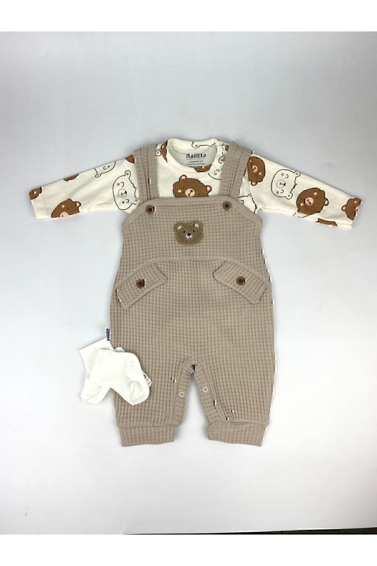 NAFİTTO Ayı Nakışlı Erkek Bebek Tulum 3’lü Tulum Seti – Zıbın, Tulum Ve Çorap | 3-6-9 Ay Bebek Kıyafeti fotoğrafı 4 (önizleme)
